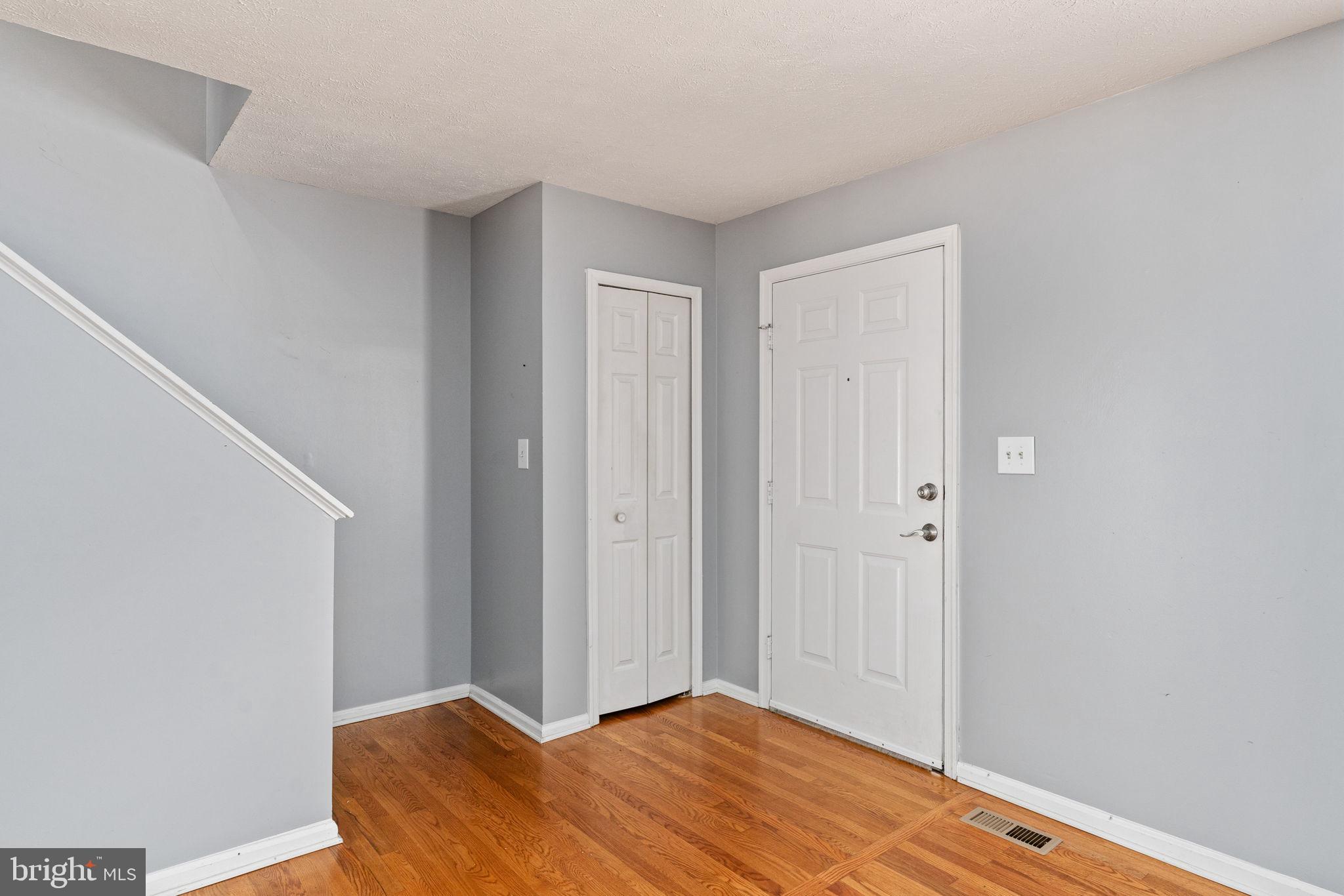 STAFFORD MEWS - Residential