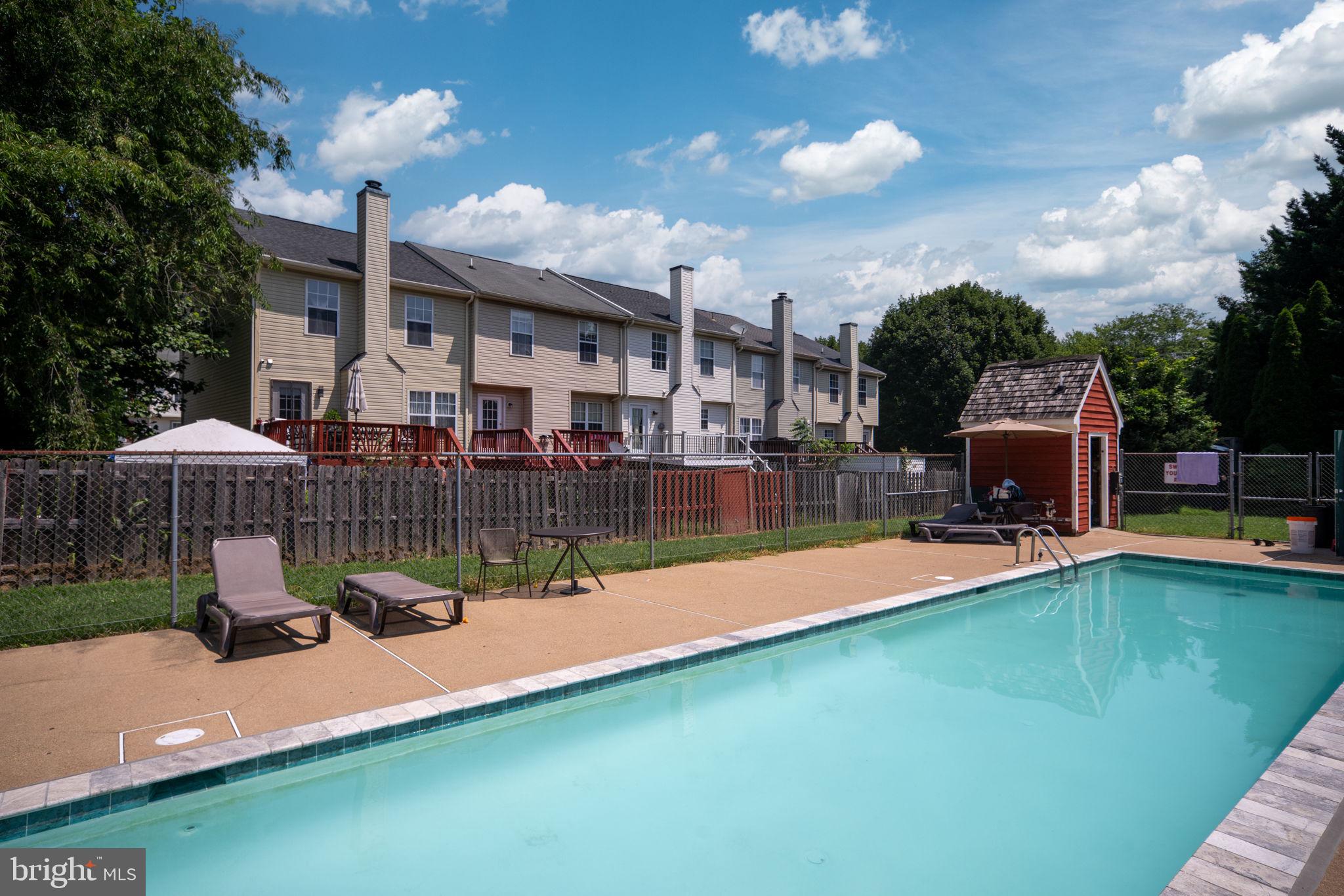 STAFFORD MEWS - Residential