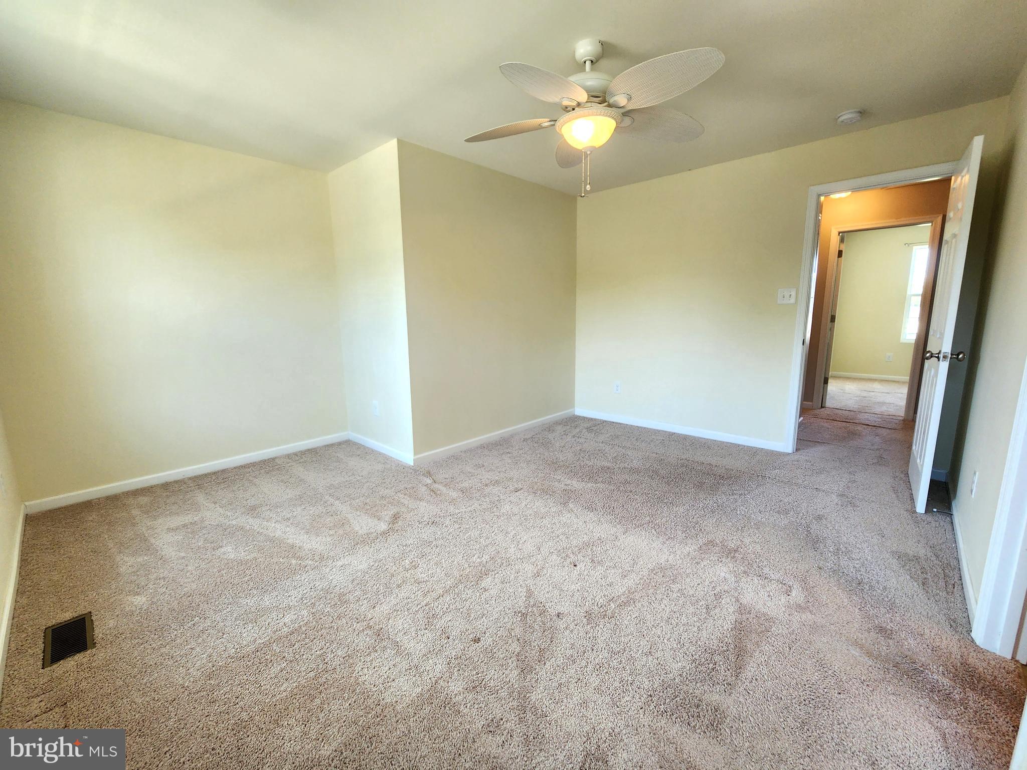 INWOOD VILLAGE - Residential