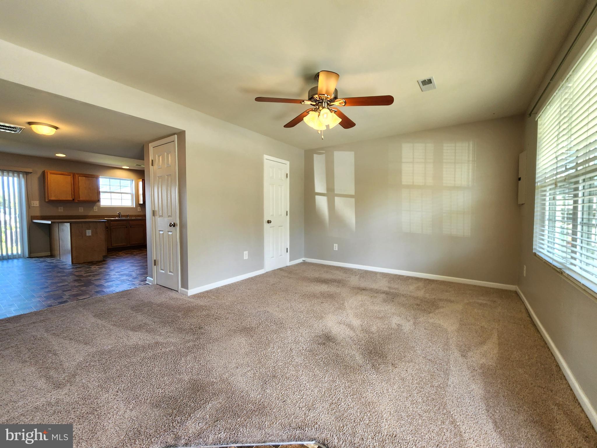 INWOOD VILLAGE - Residential