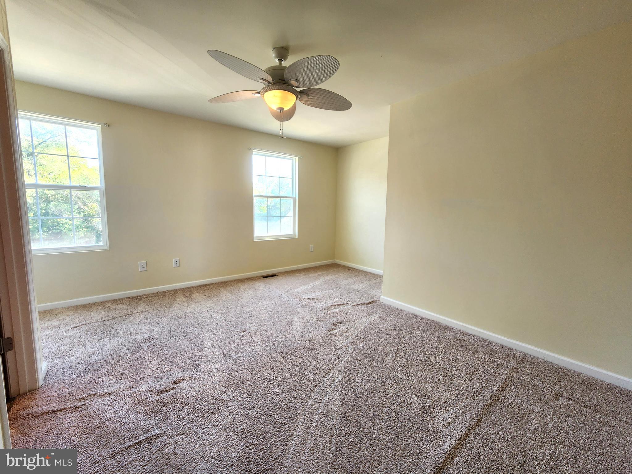 INWOOD VILLAGE - Residential