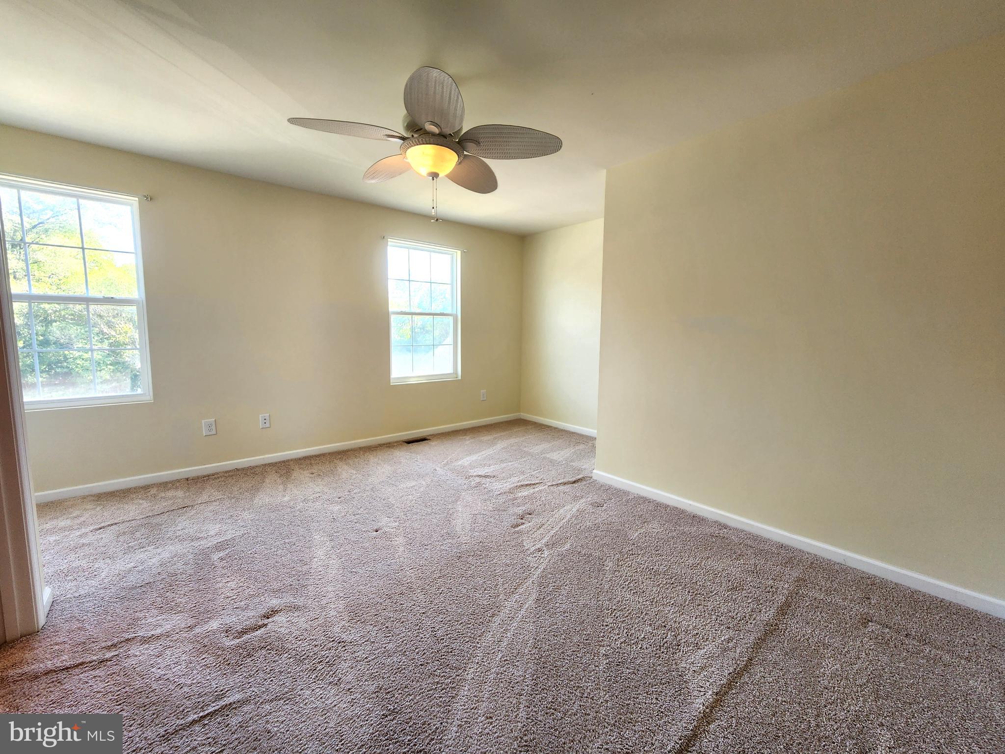 INWOOD VILLAGE - Residential