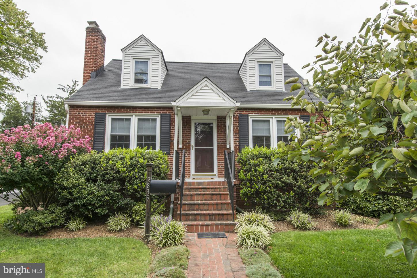 BERKSHIRE OAKWOOD - Residential