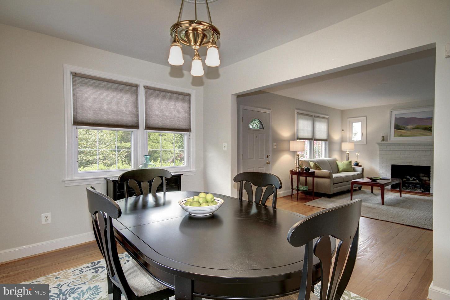 BERKSHIRE OAKWOOD - Residential