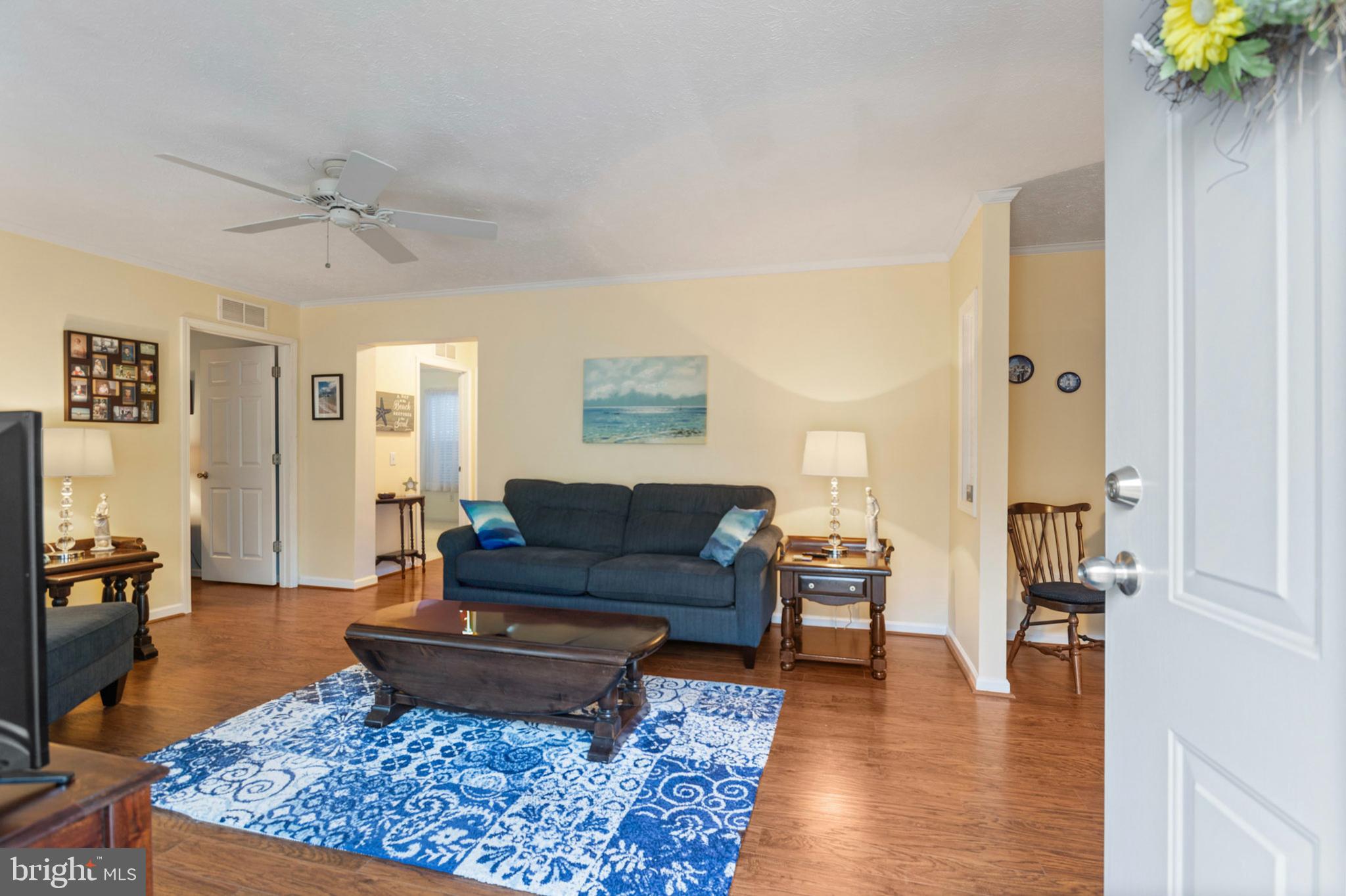 ANGOLA BEACH - Residential