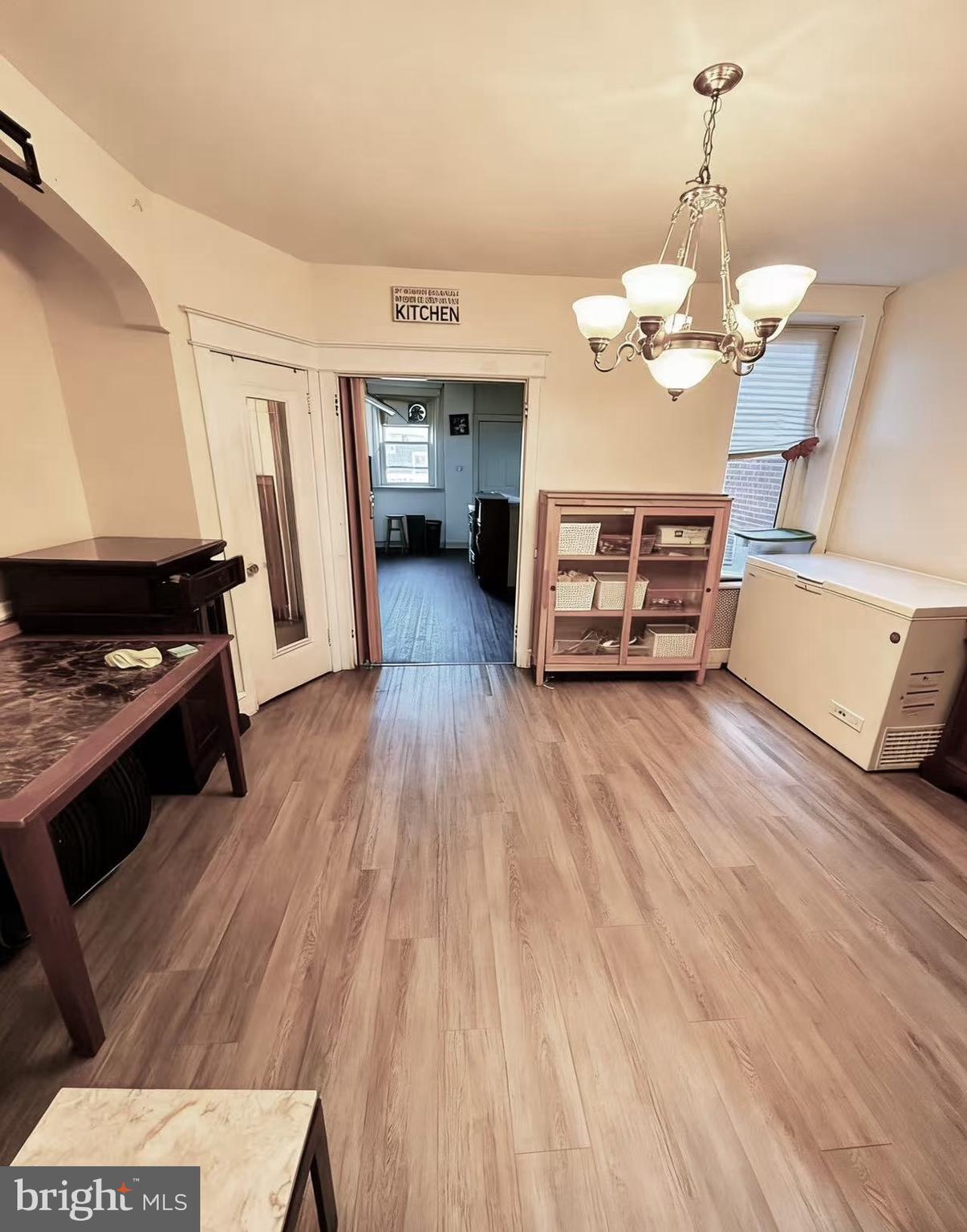 MAYFAIR - Residential