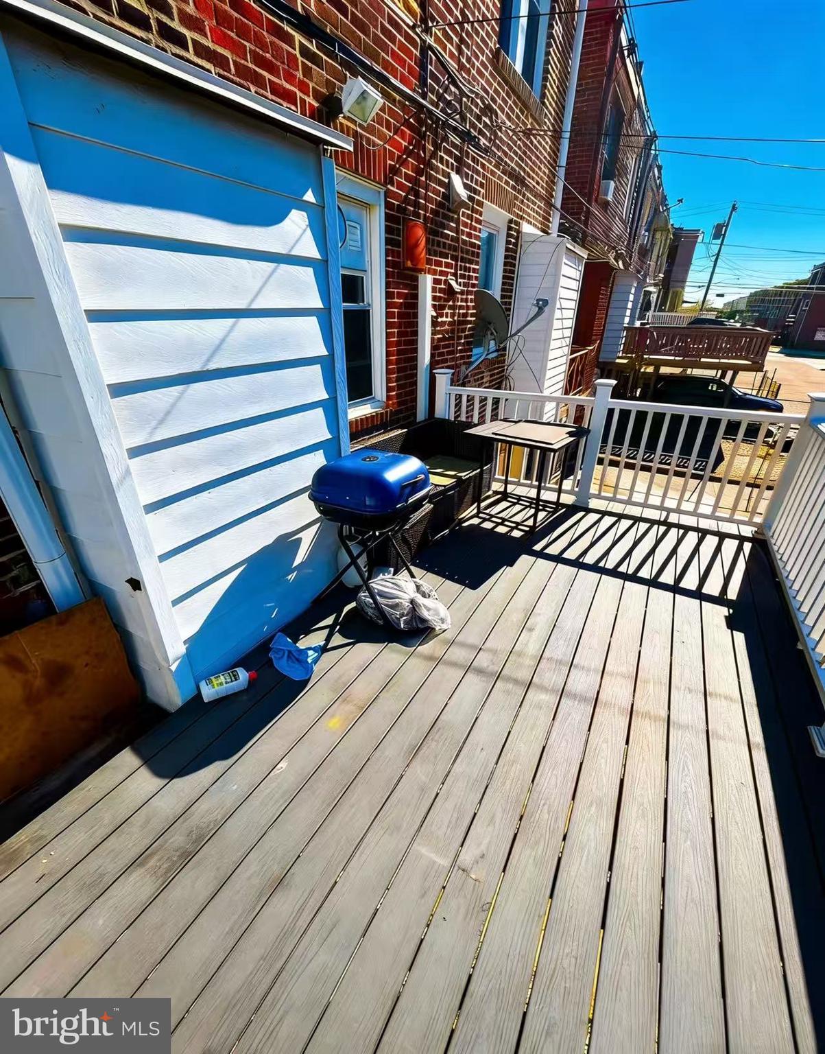 MAYFAIR - Residential