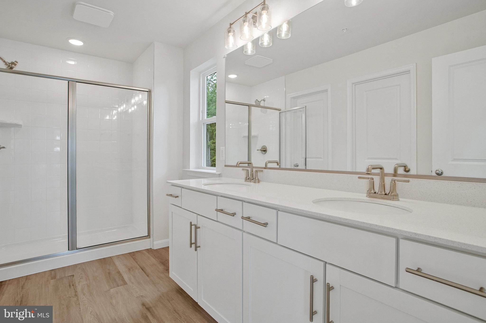 NORTHWOODS - Residential