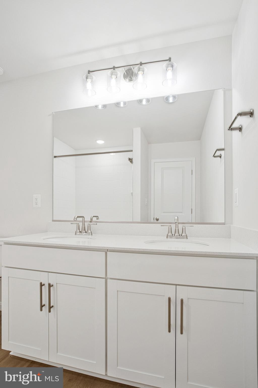 NORTHWOODS - Residential