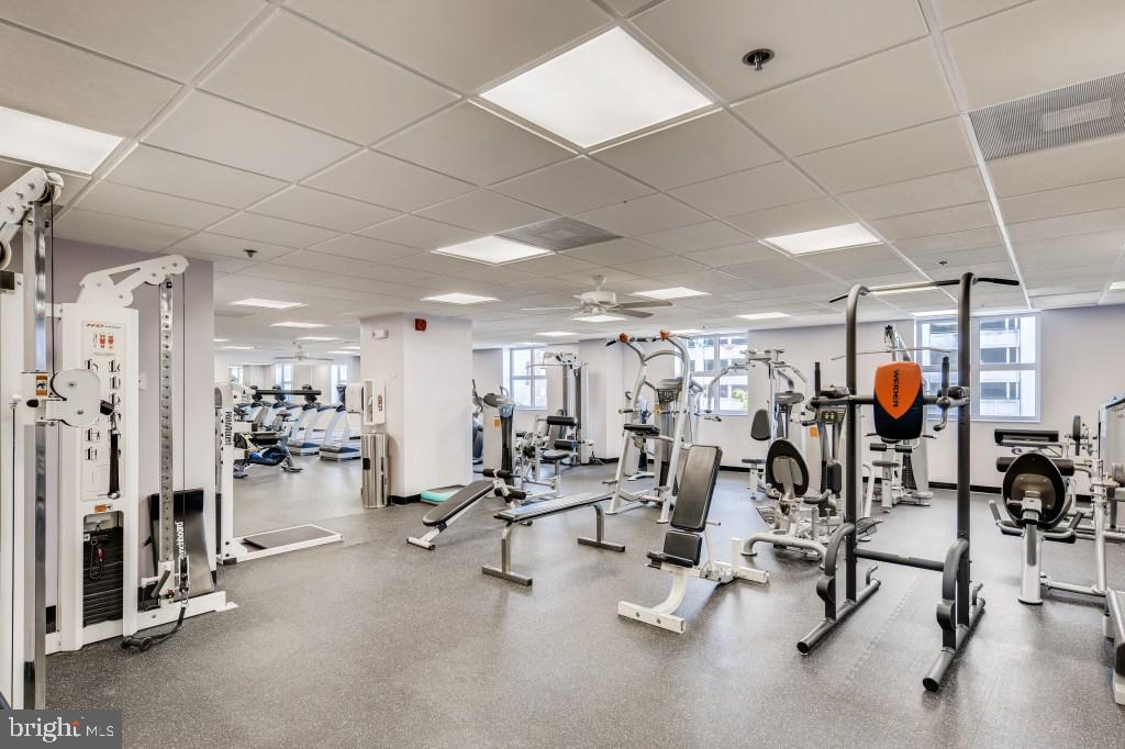 HARBOR EAST - Residential