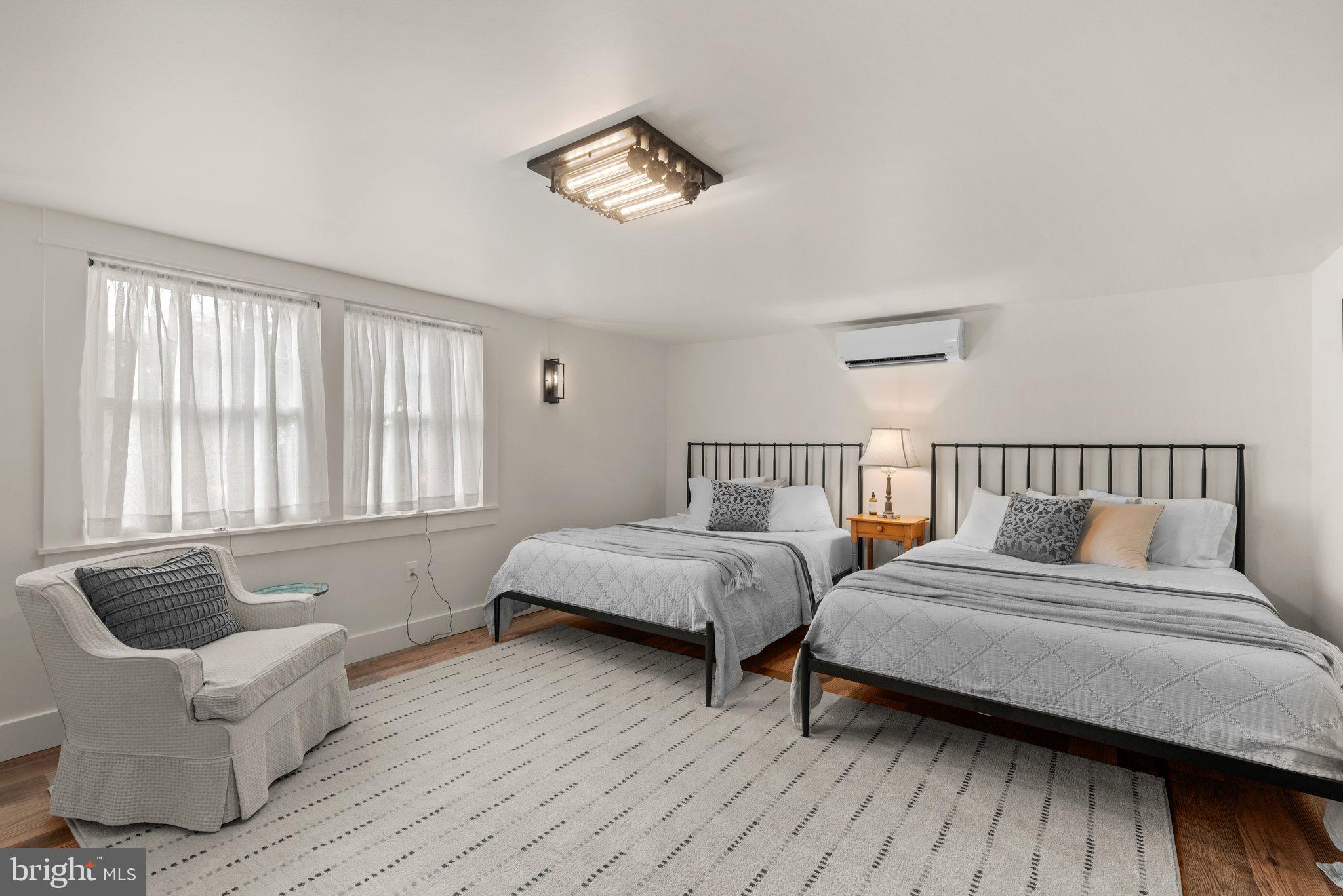 LOWER MAGOTHY BEACH - Residential