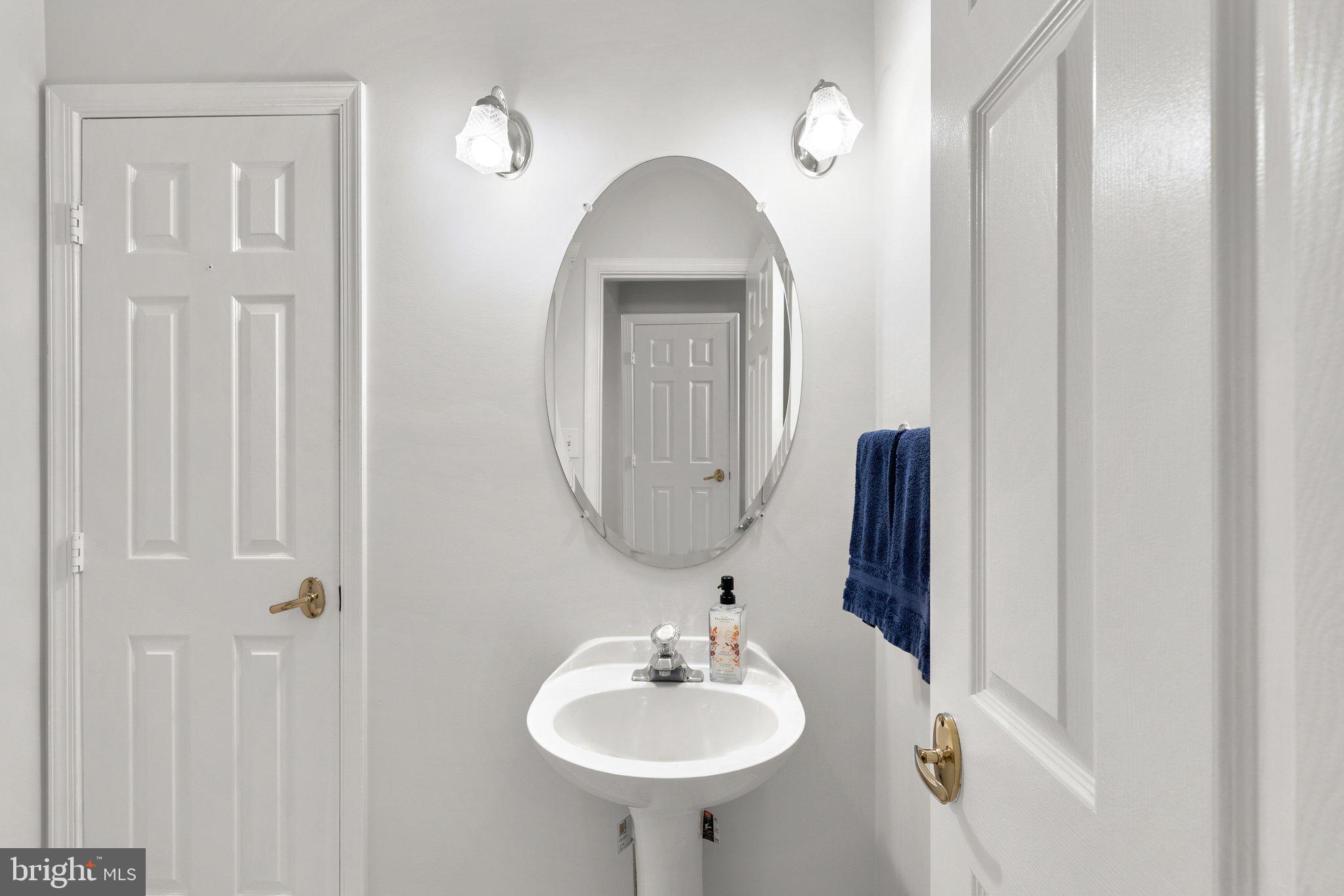 HALLOWELL - Residential