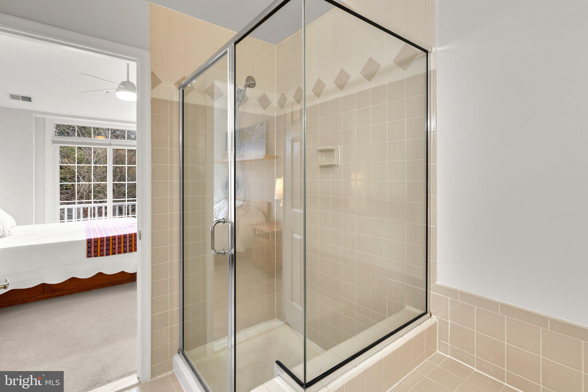 HALLOWELL - Residential