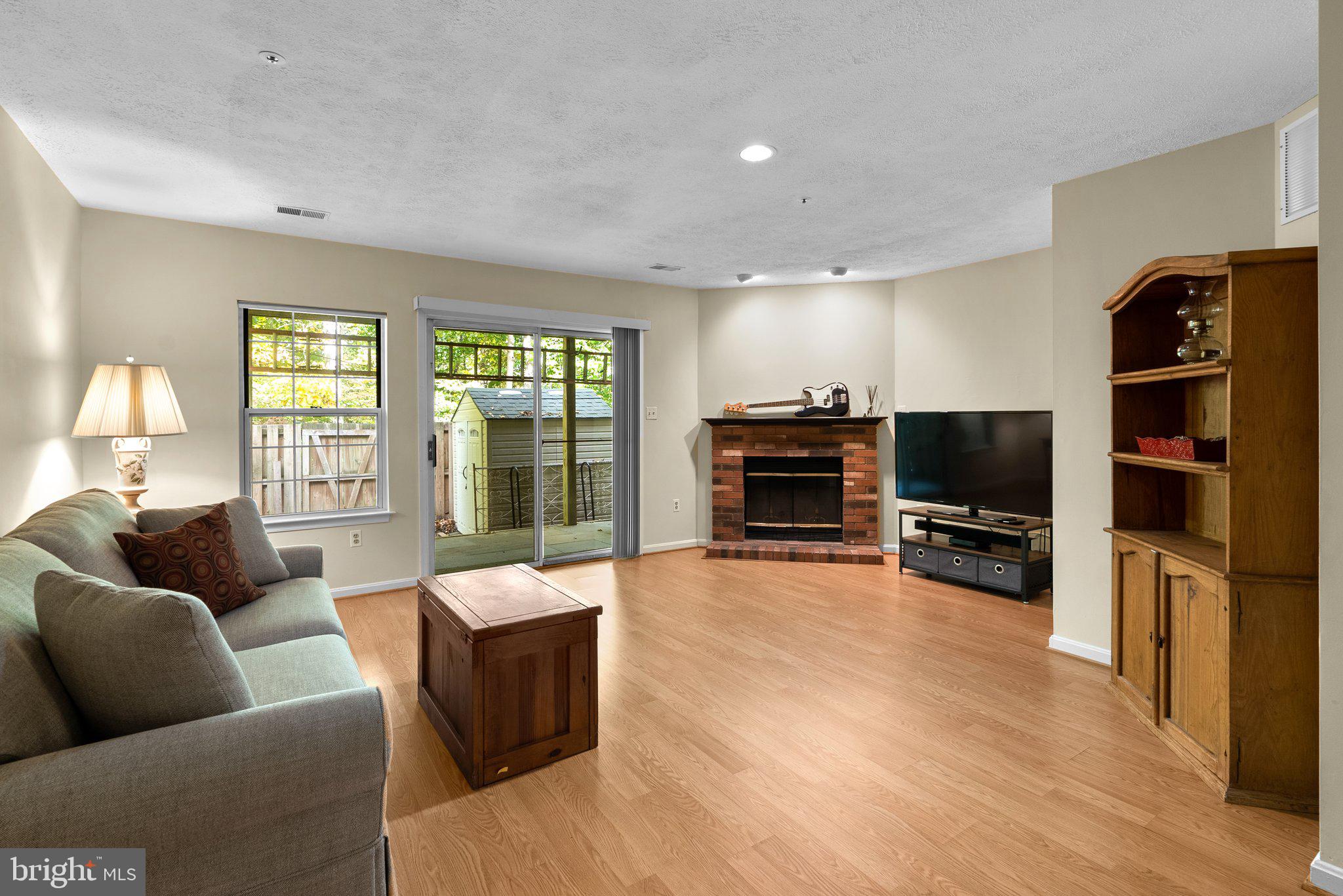 HALLOWELL - Residential