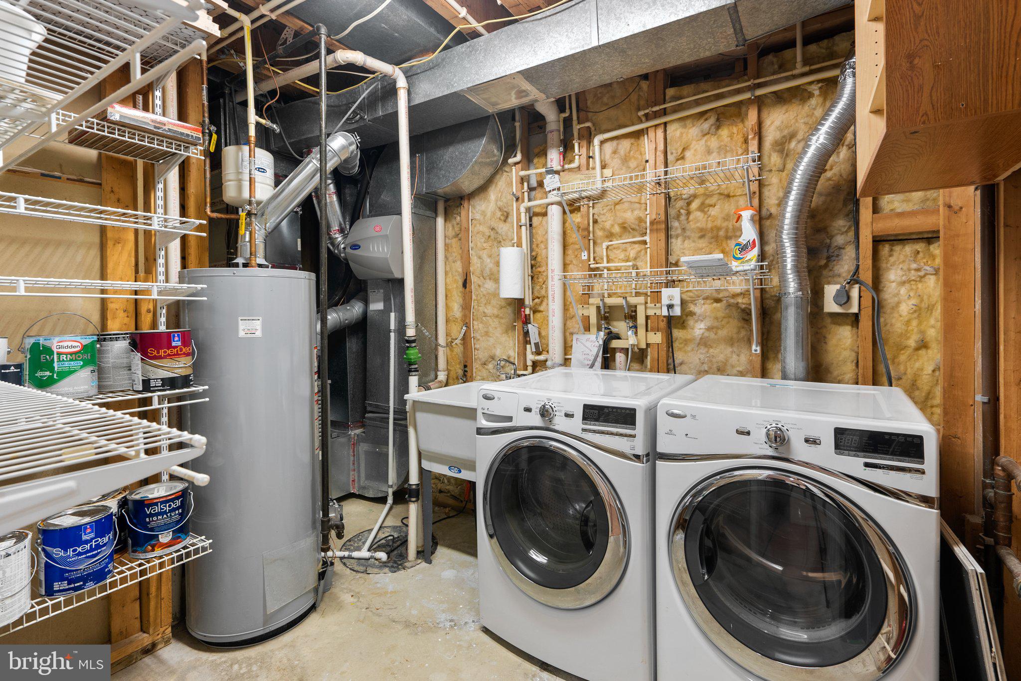 HALLOWELL - Residential