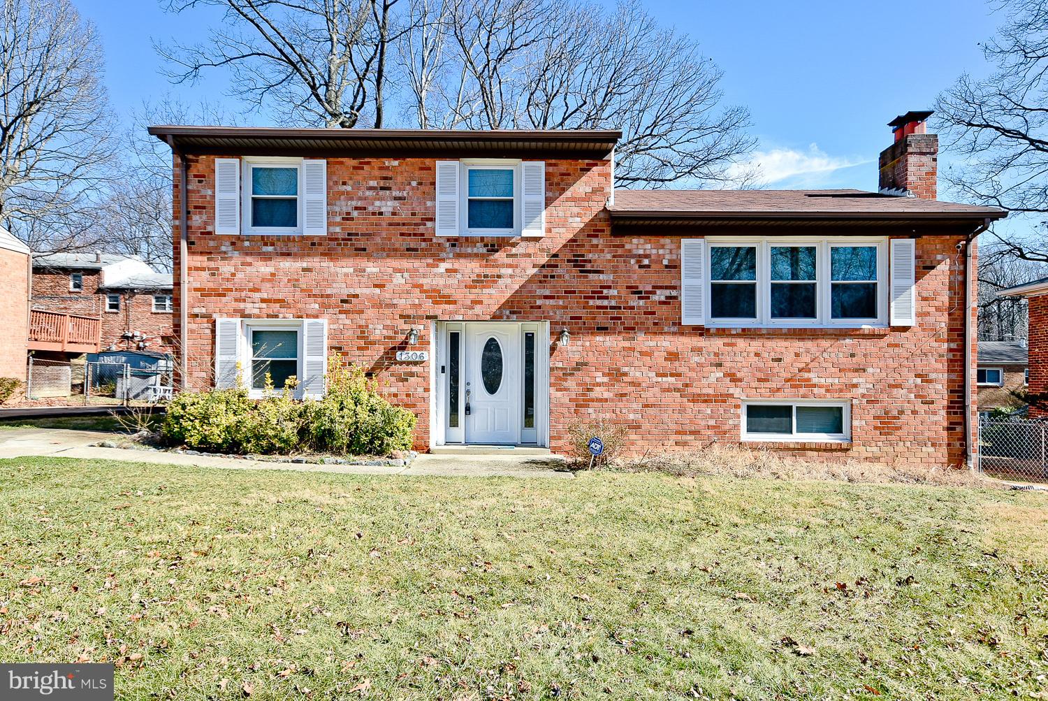 WATERFORD - Residential Lease