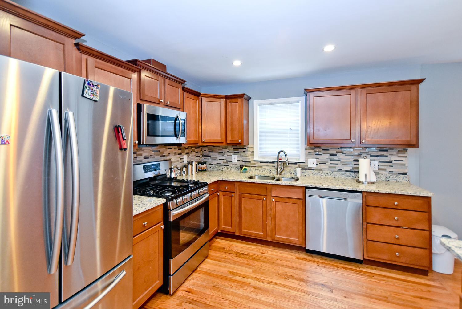 WATERFORD - Residential Lease