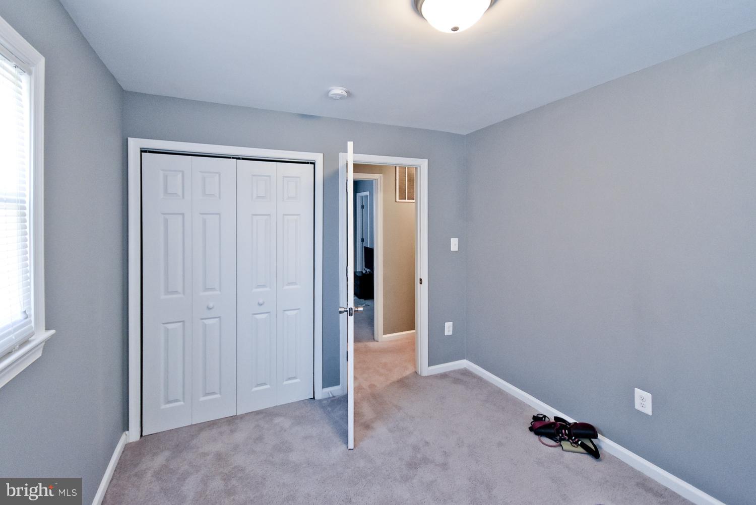 WATERFORD - Residential Lease