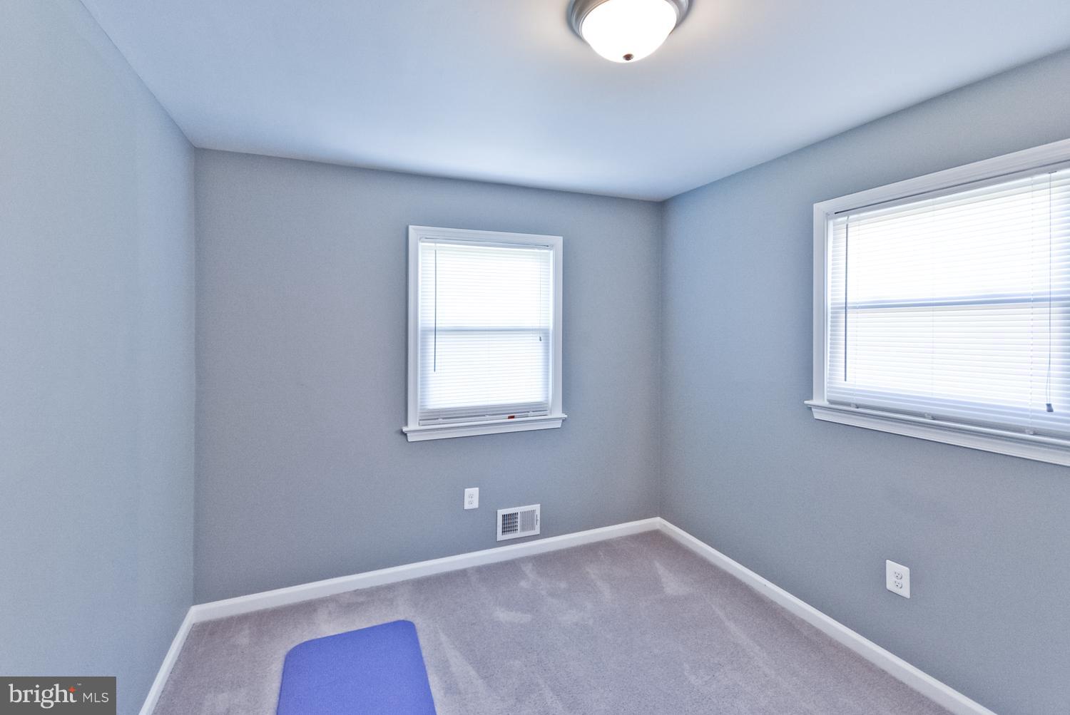 WATERFORD - Residential Lease