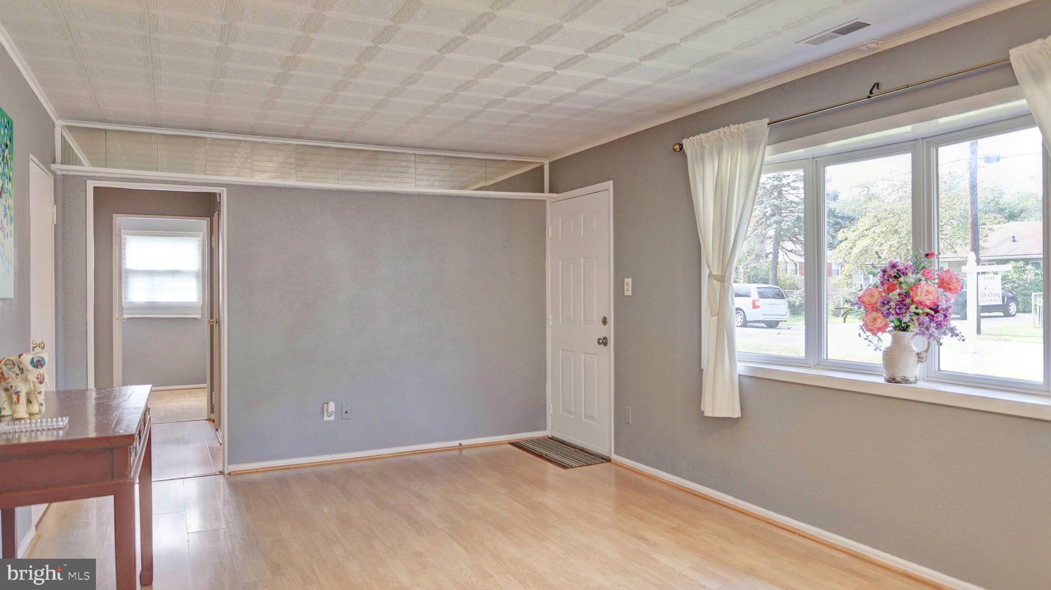 ROCKLAND - Residential