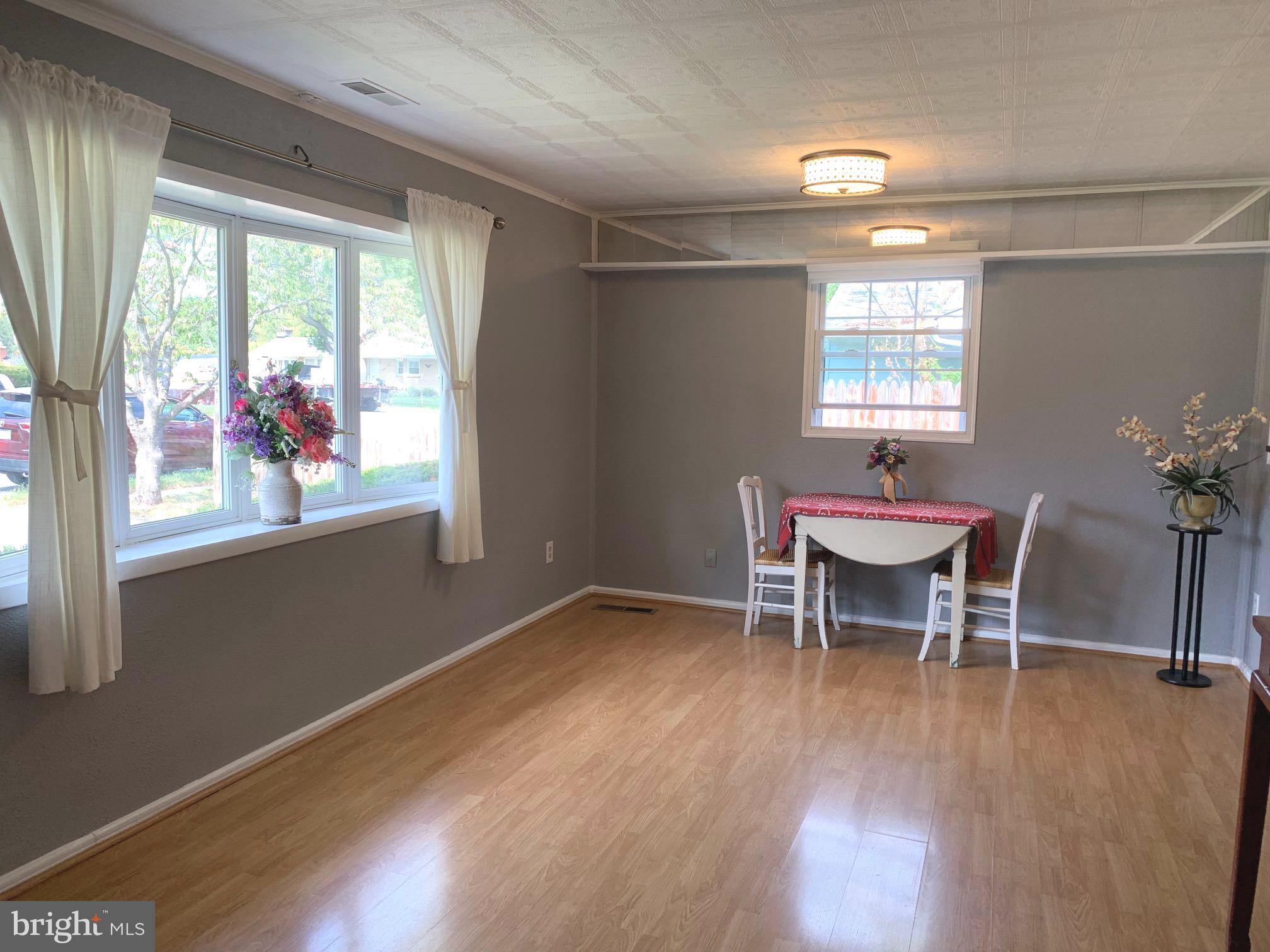 ROCKLAND - Residential