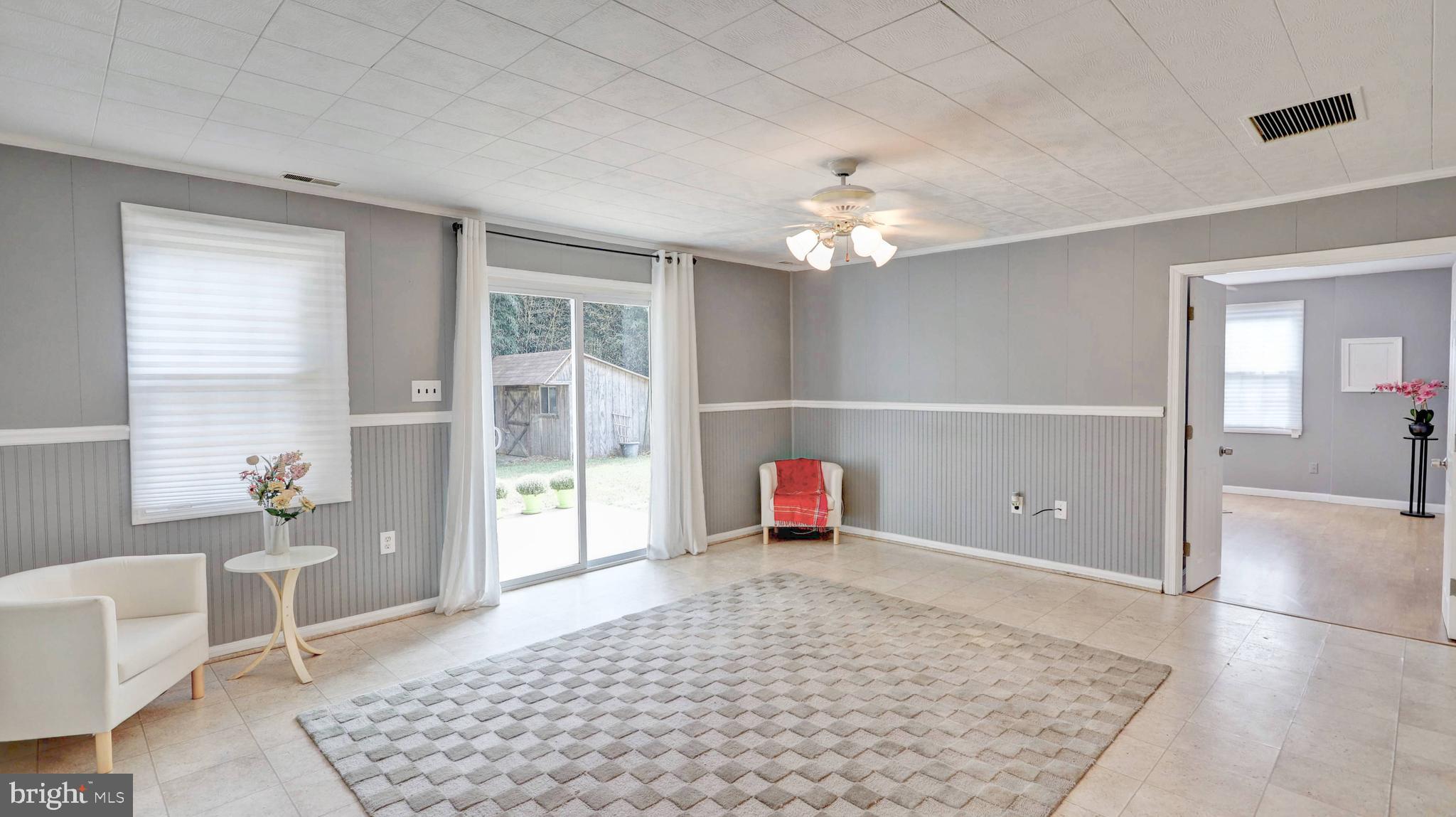 ROCKLAND - Residential