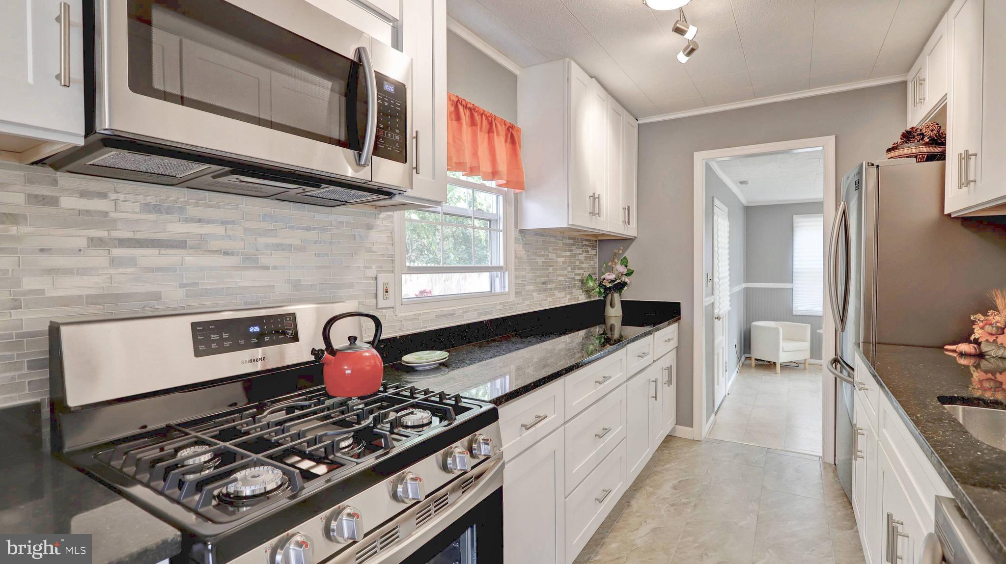 ROCKLAND - Residential