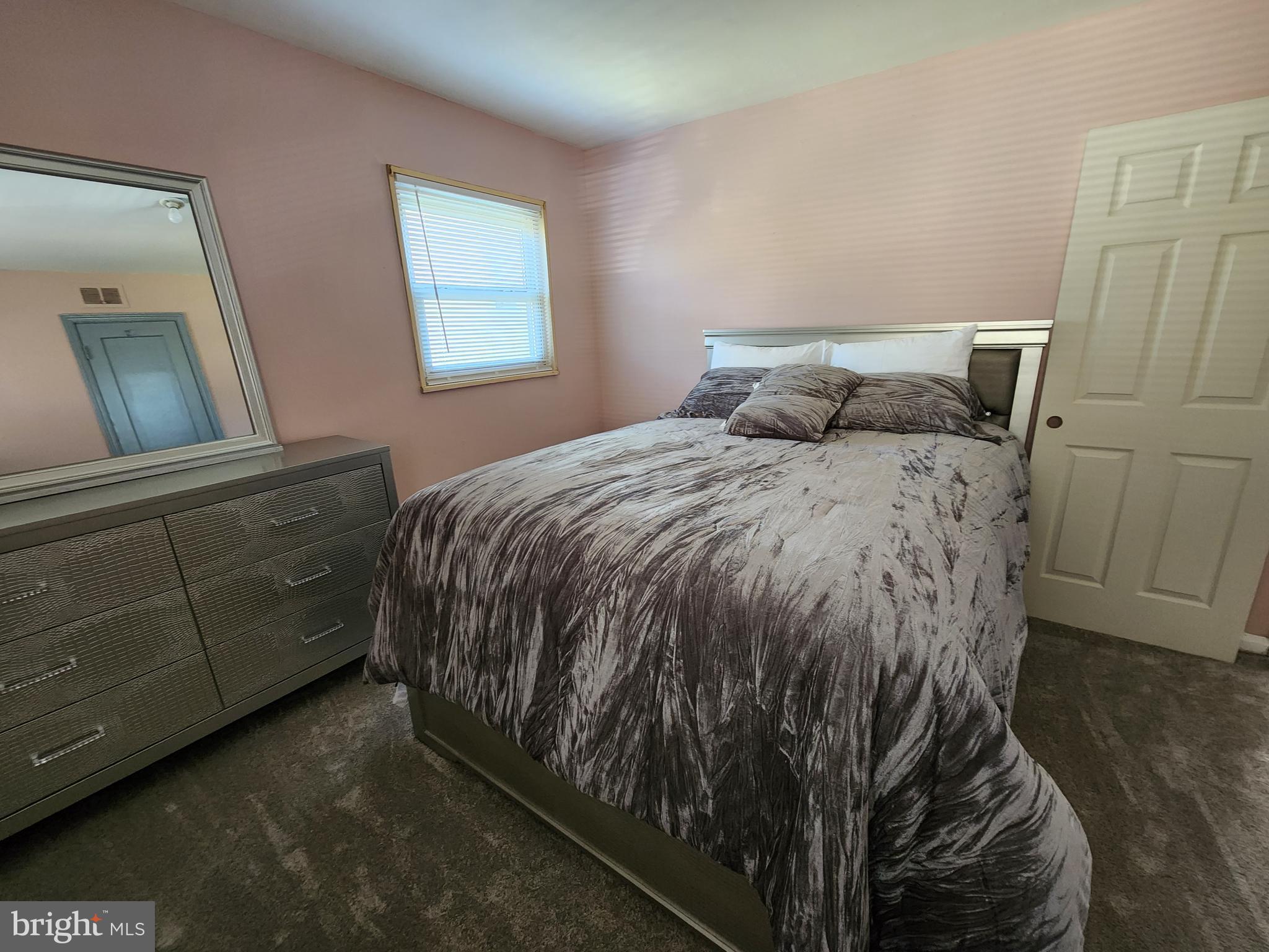 NORTH FORESTVILLE - Residential