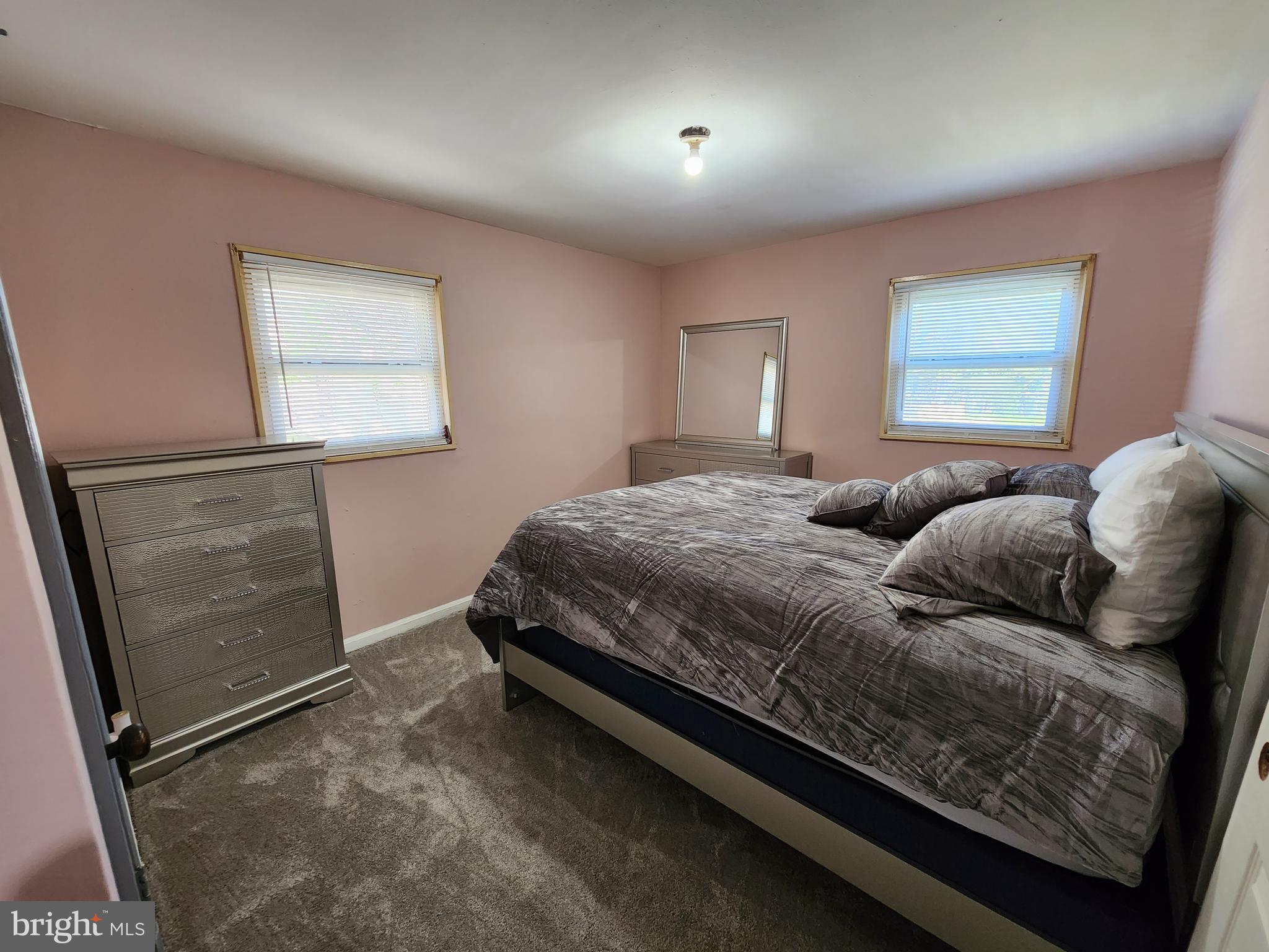 NORTH FORESTVILLE - Residential