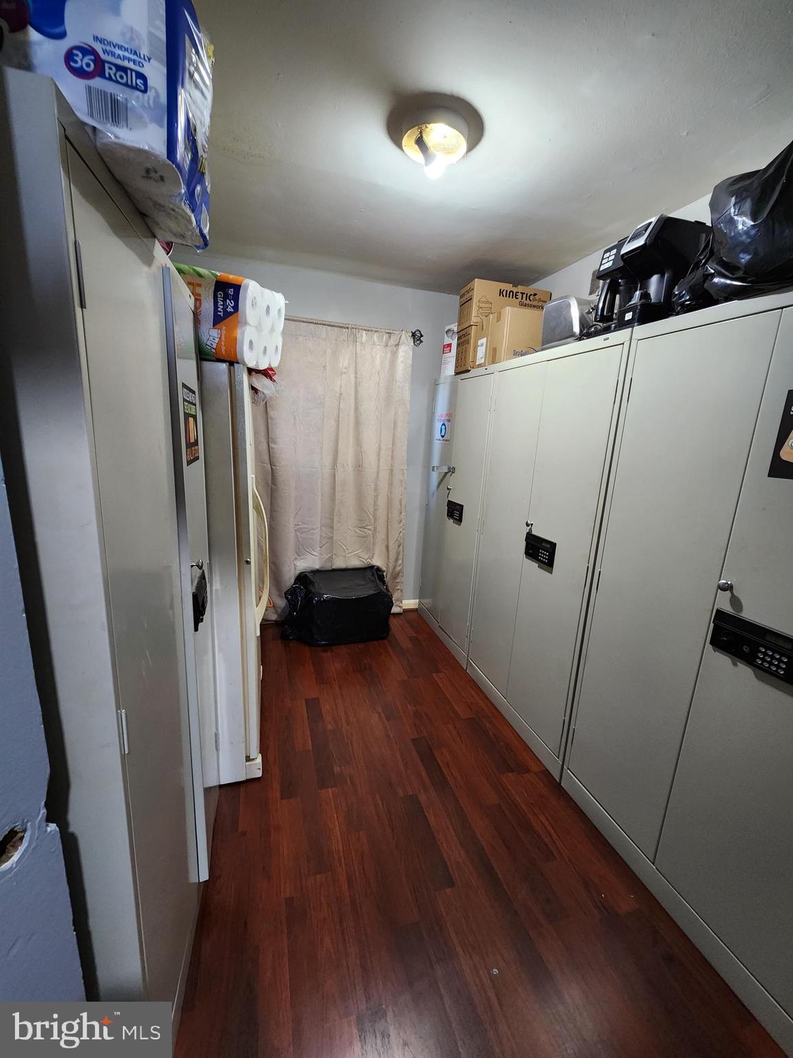 NORTH FORESTVILLE - Residential