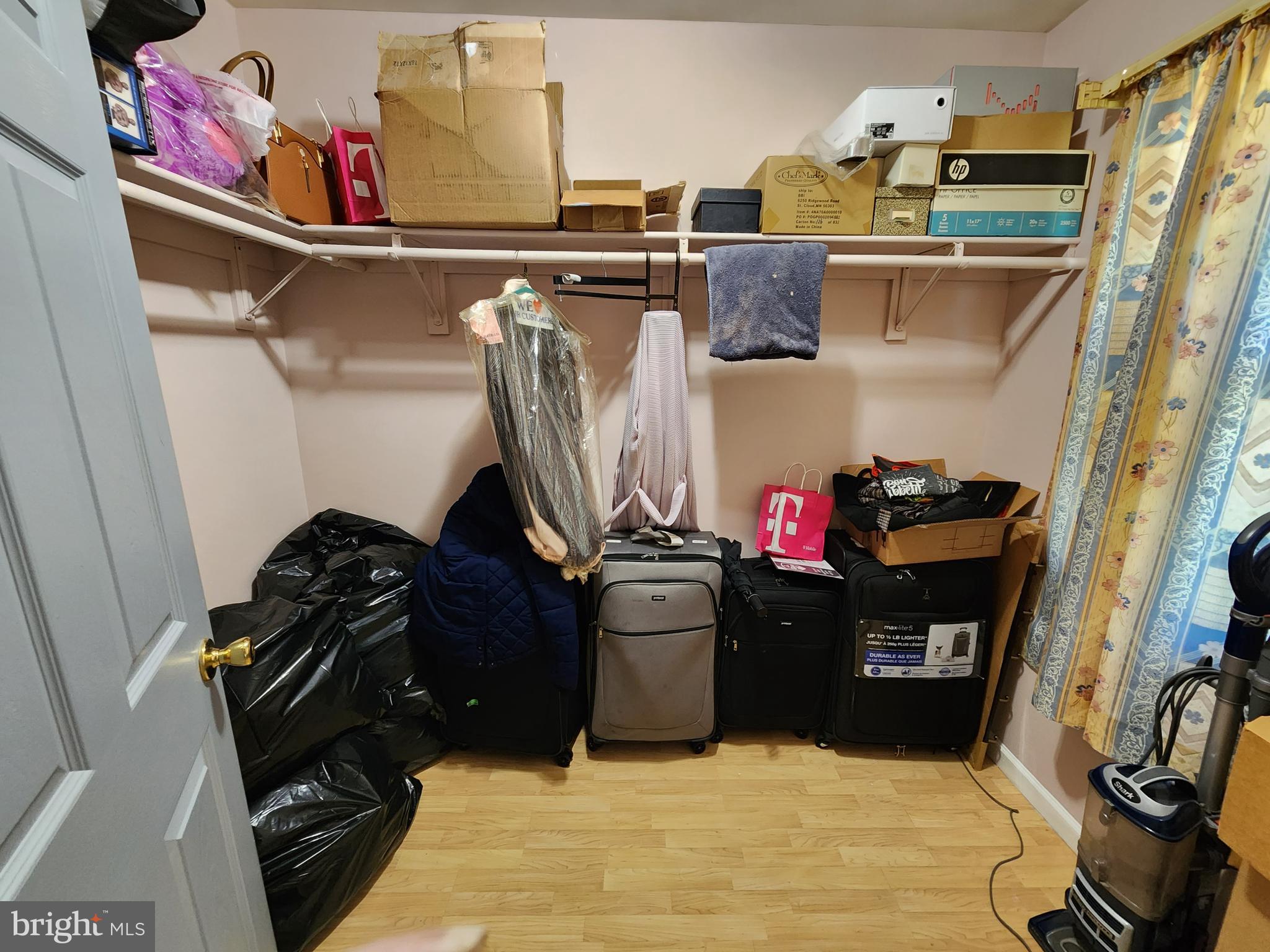 NORTH FORESTVILLE - Residential