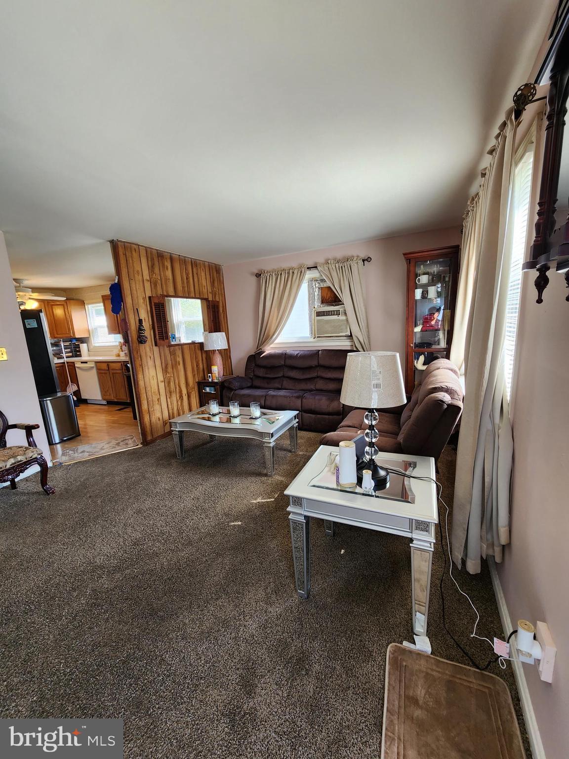 NORTH FORESTVILLE - Residential