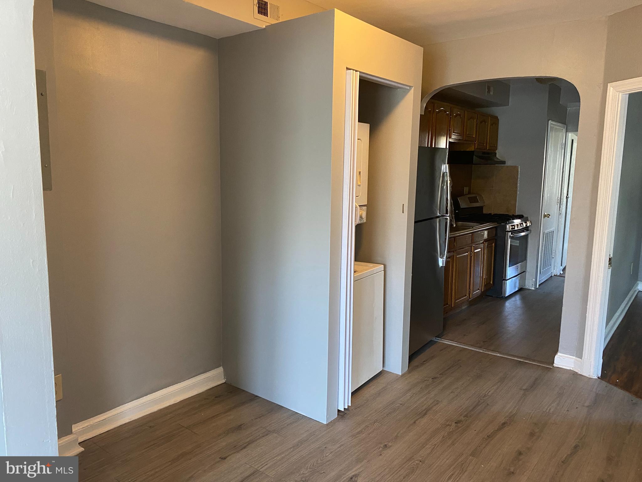 1324 ADAMS STREET NE