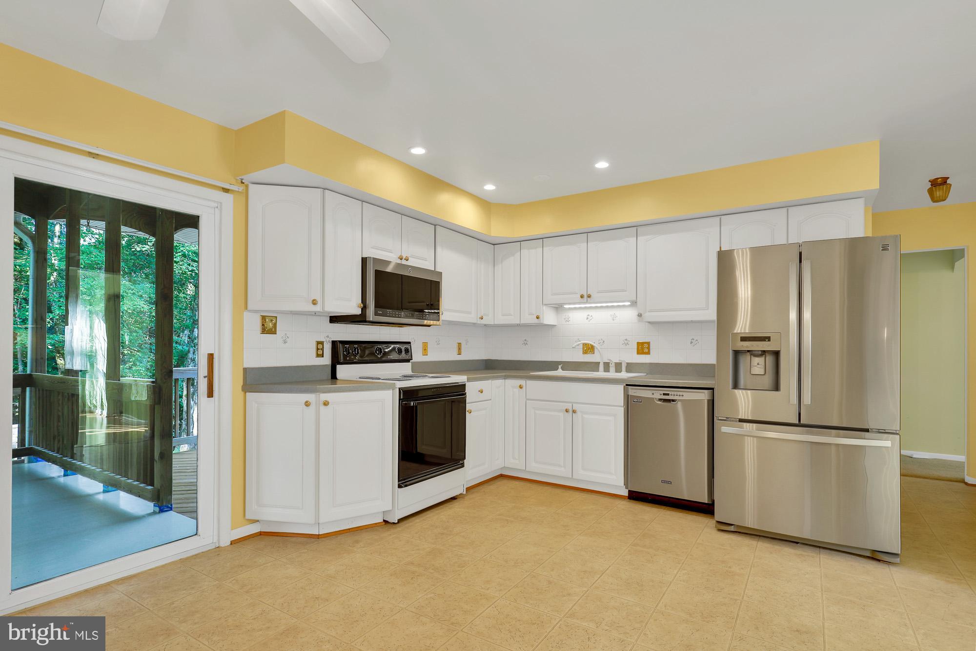 DALE CITY - Residential