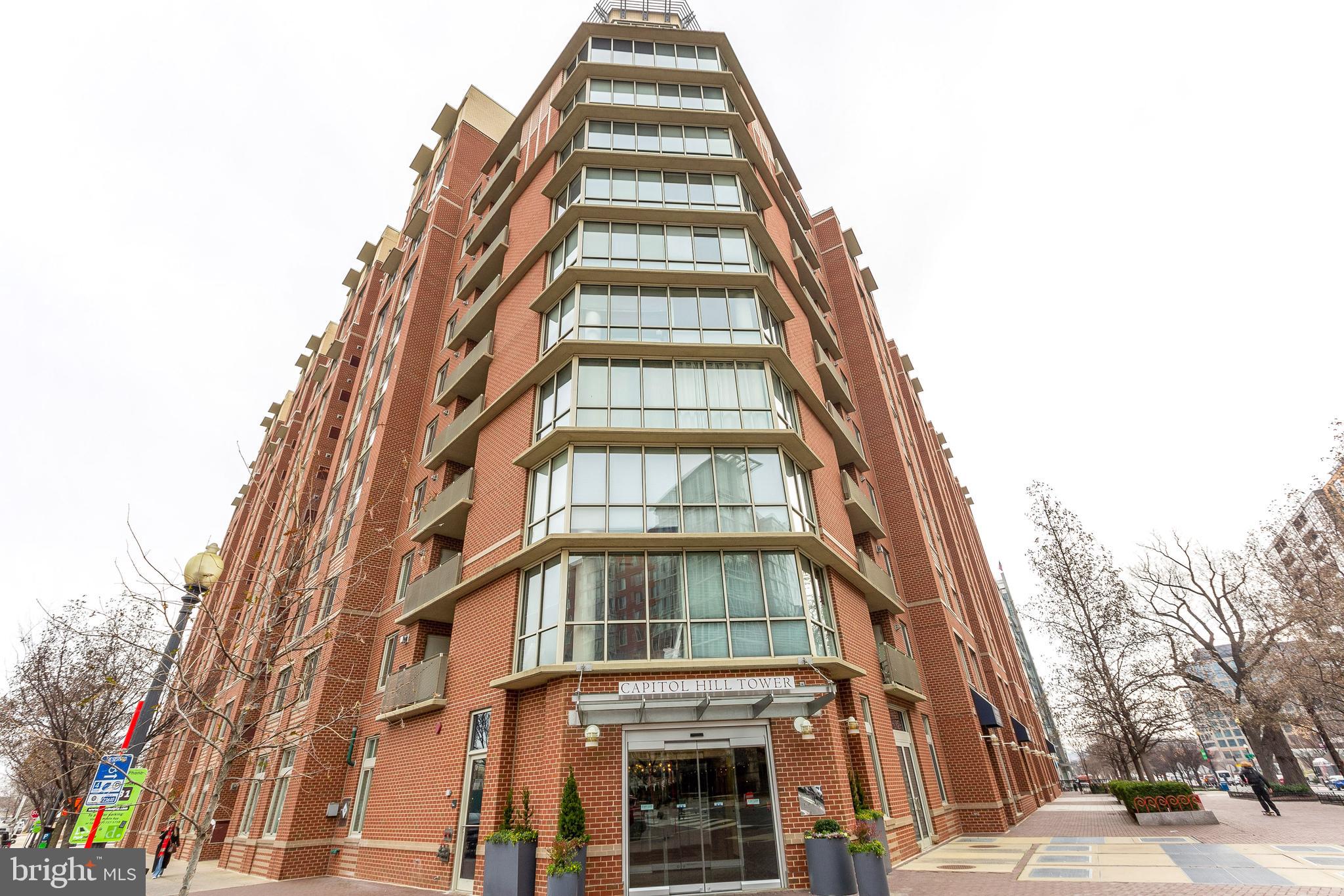 Photo 1 of 32 — 1000 NEW JERSEY SE 316, WASHINGTON, DC 20003