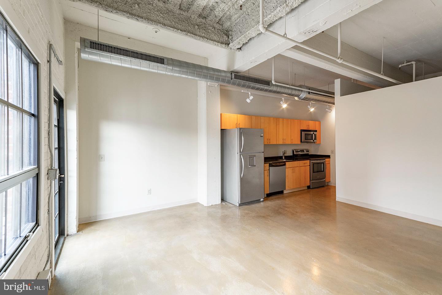 WASHINGTON SQ WEST - Residential Lease