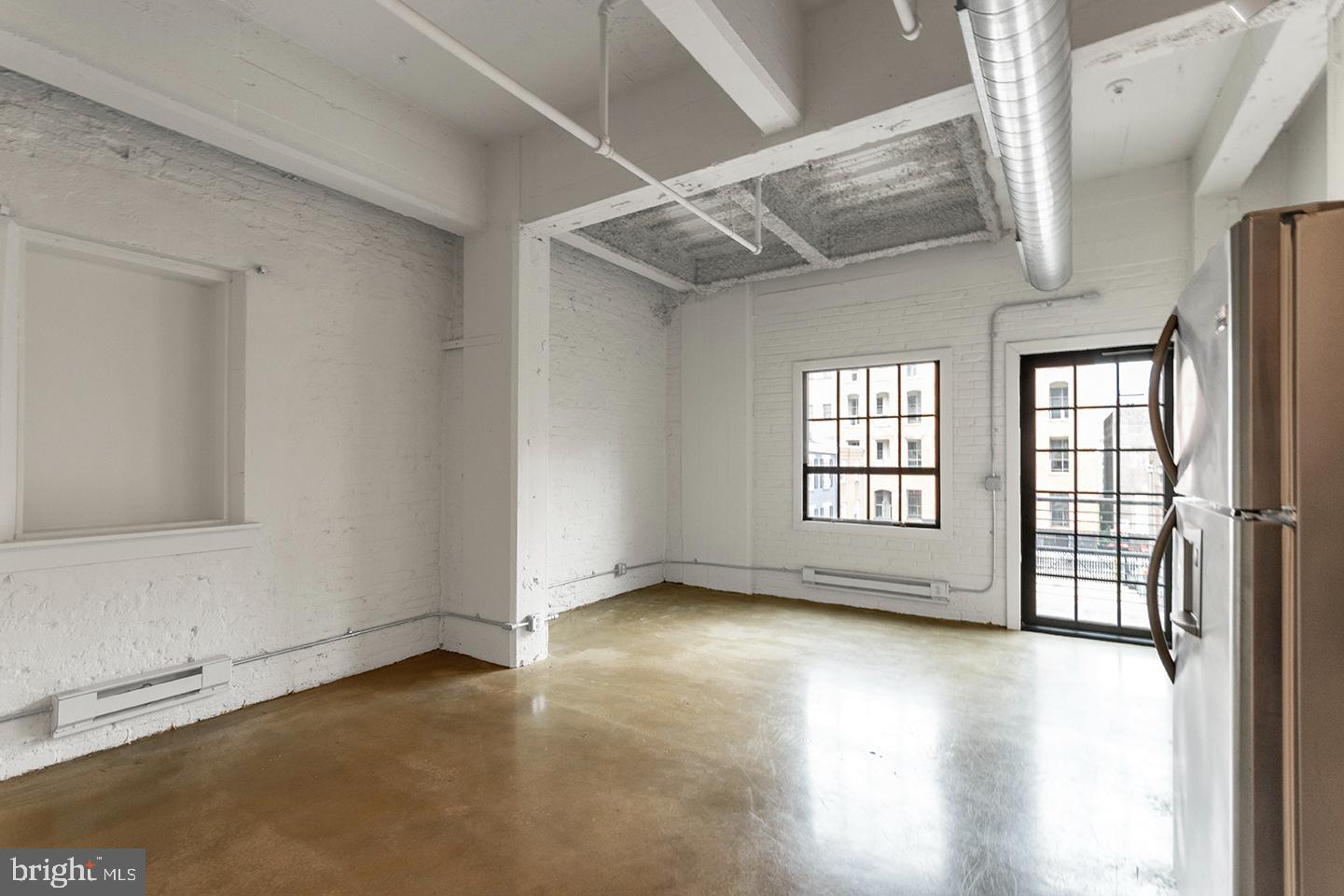 WASHINGTON SQ WEST - Residential Lease