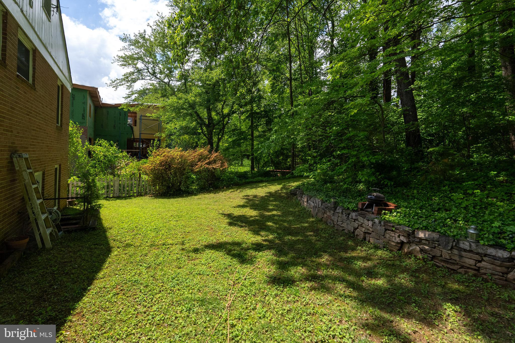 HANSBOROUGH - Residential Lease