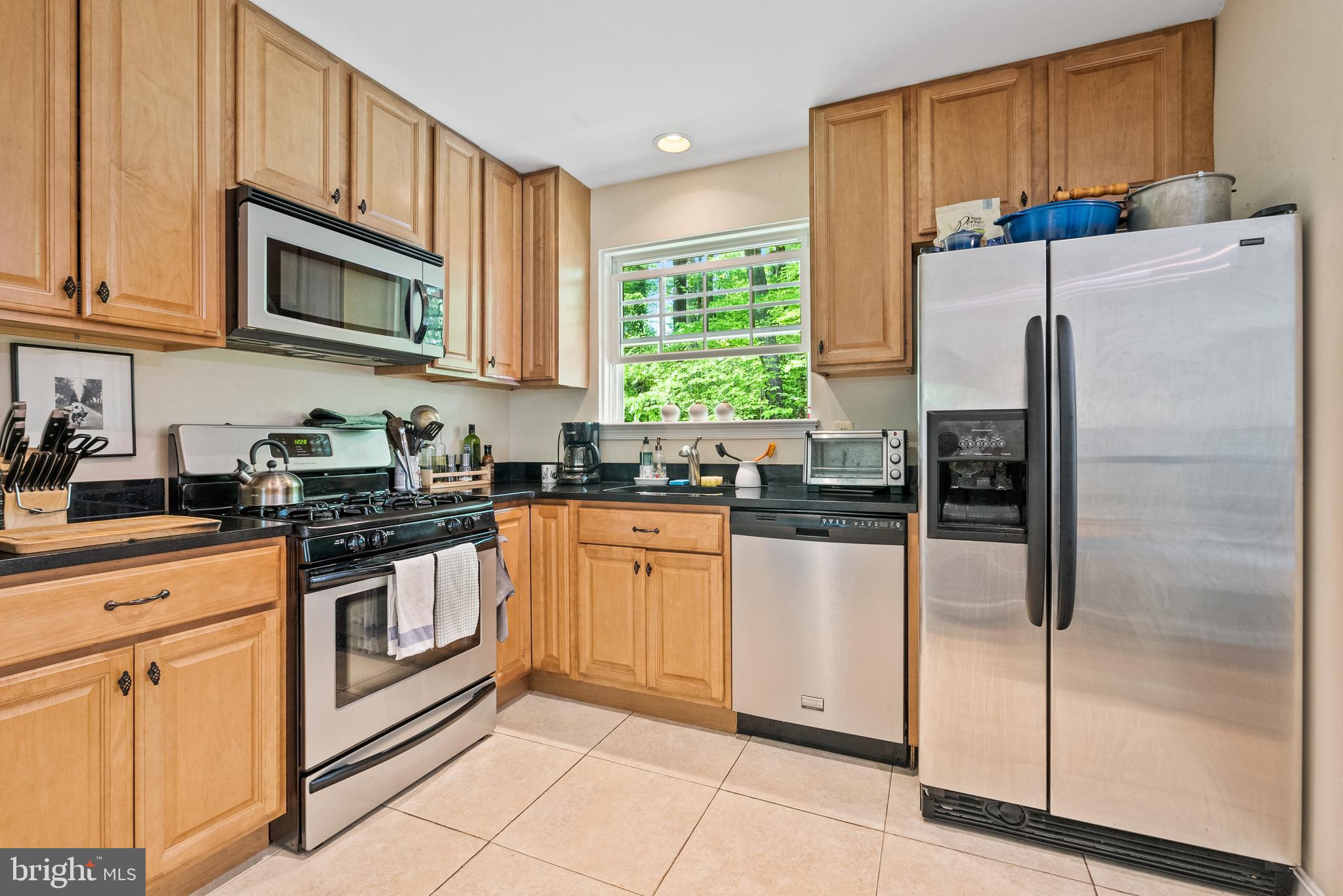 HANSBOROUGH - Residential Lease