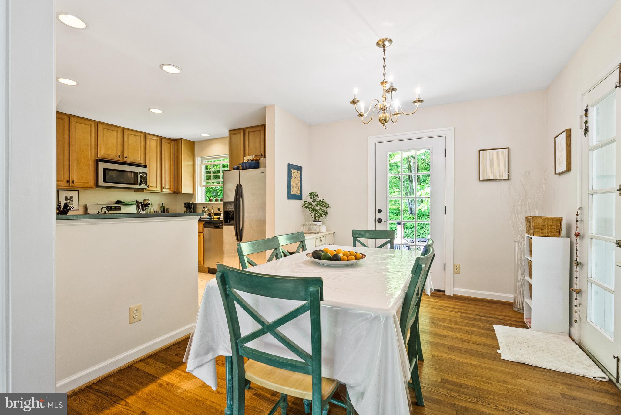 HANSBOROUGH - Residential Lease