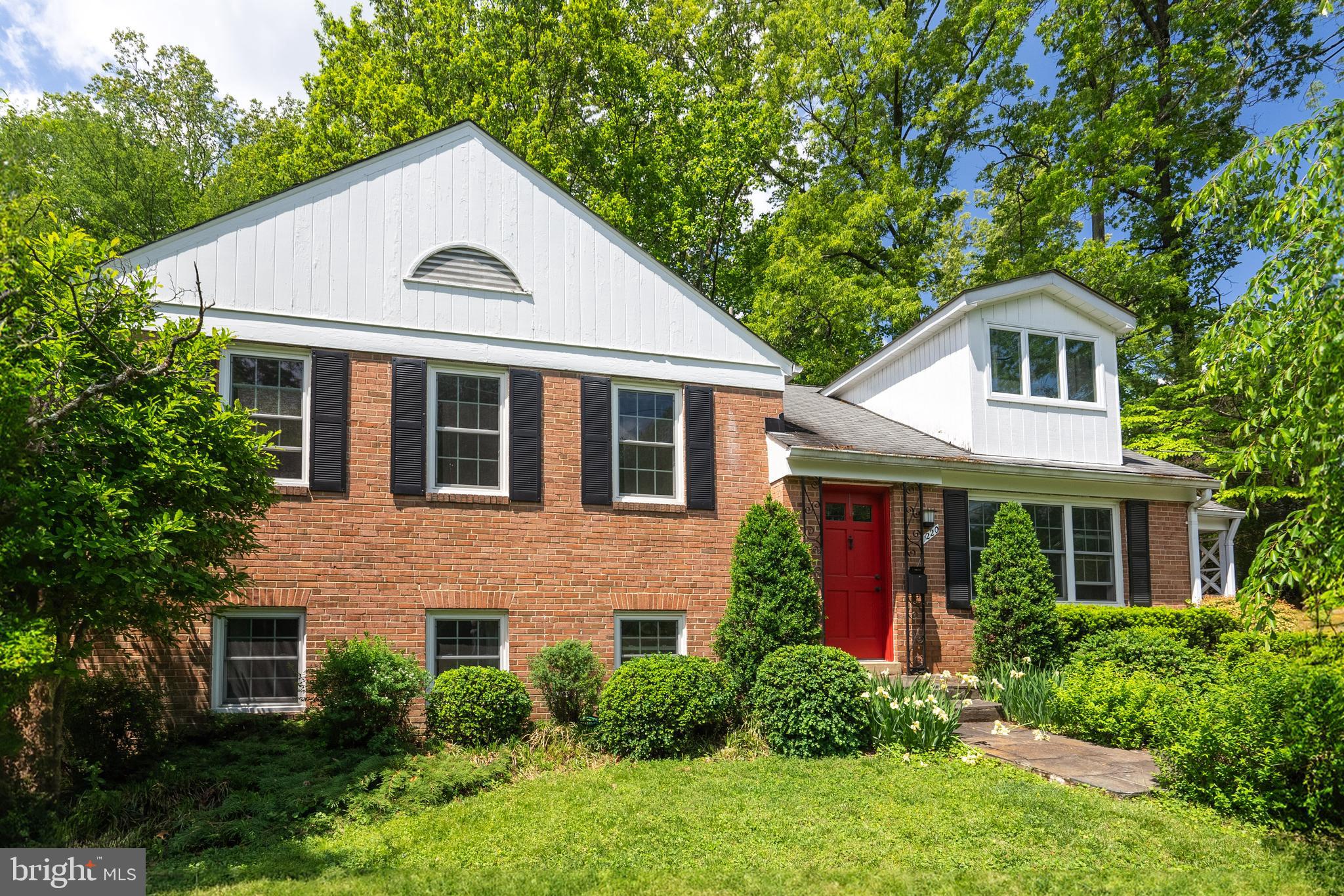 HANSBOROUGH - Residential Lease