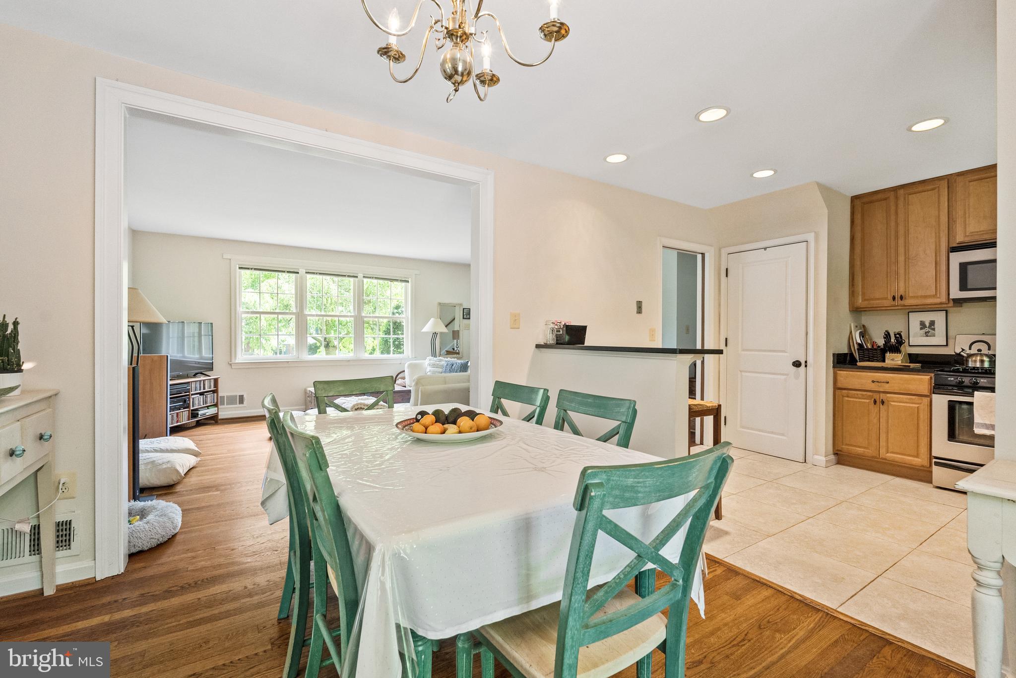 HANSBOROUGH - Residential Lease