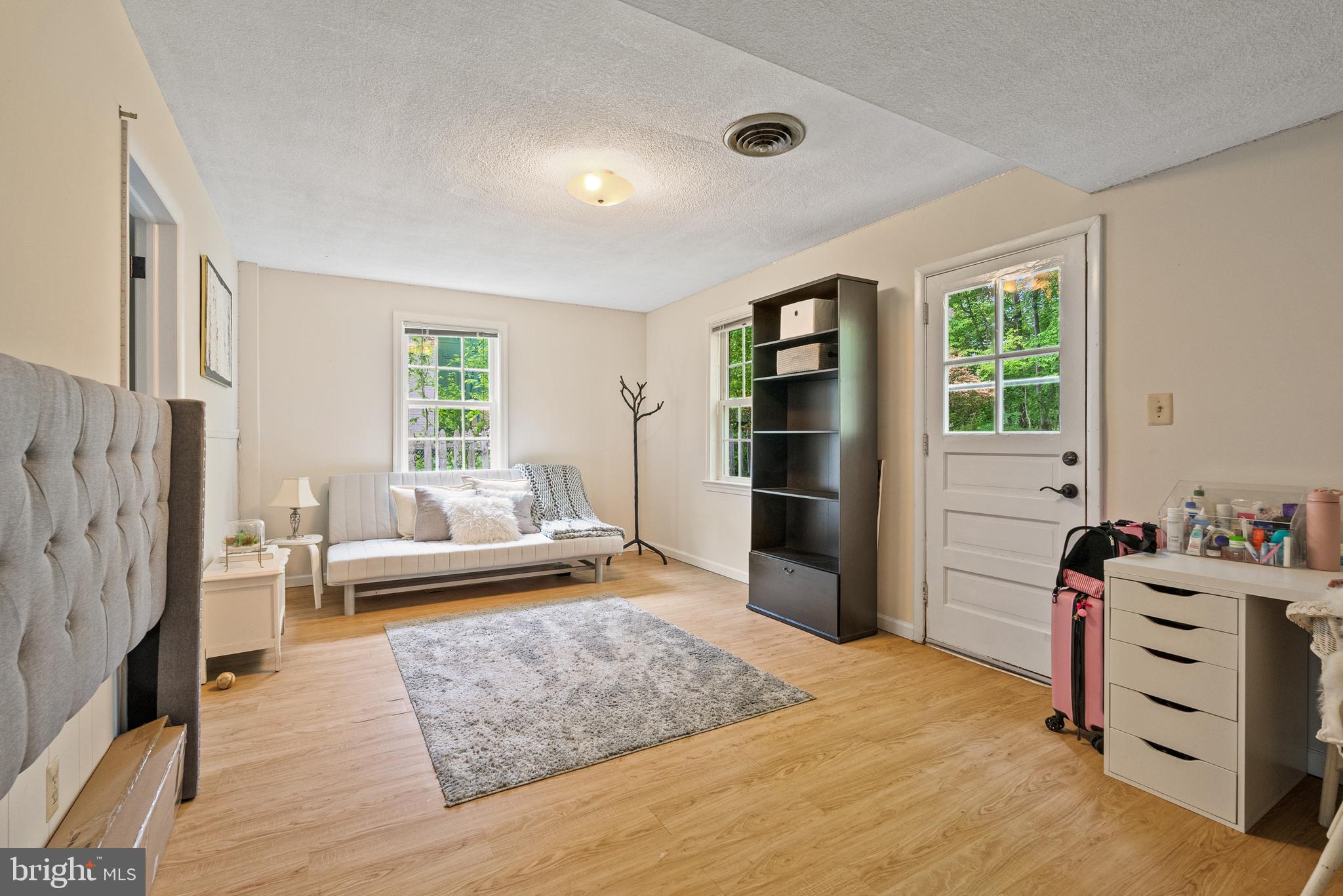 HANSBOROUGH - Residential Lease