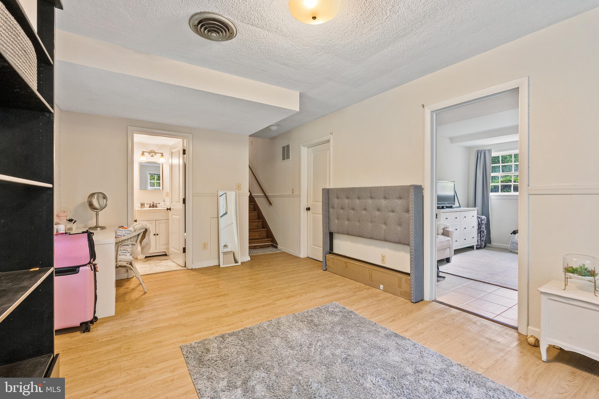 HANSBOROUGH - Residential Lease