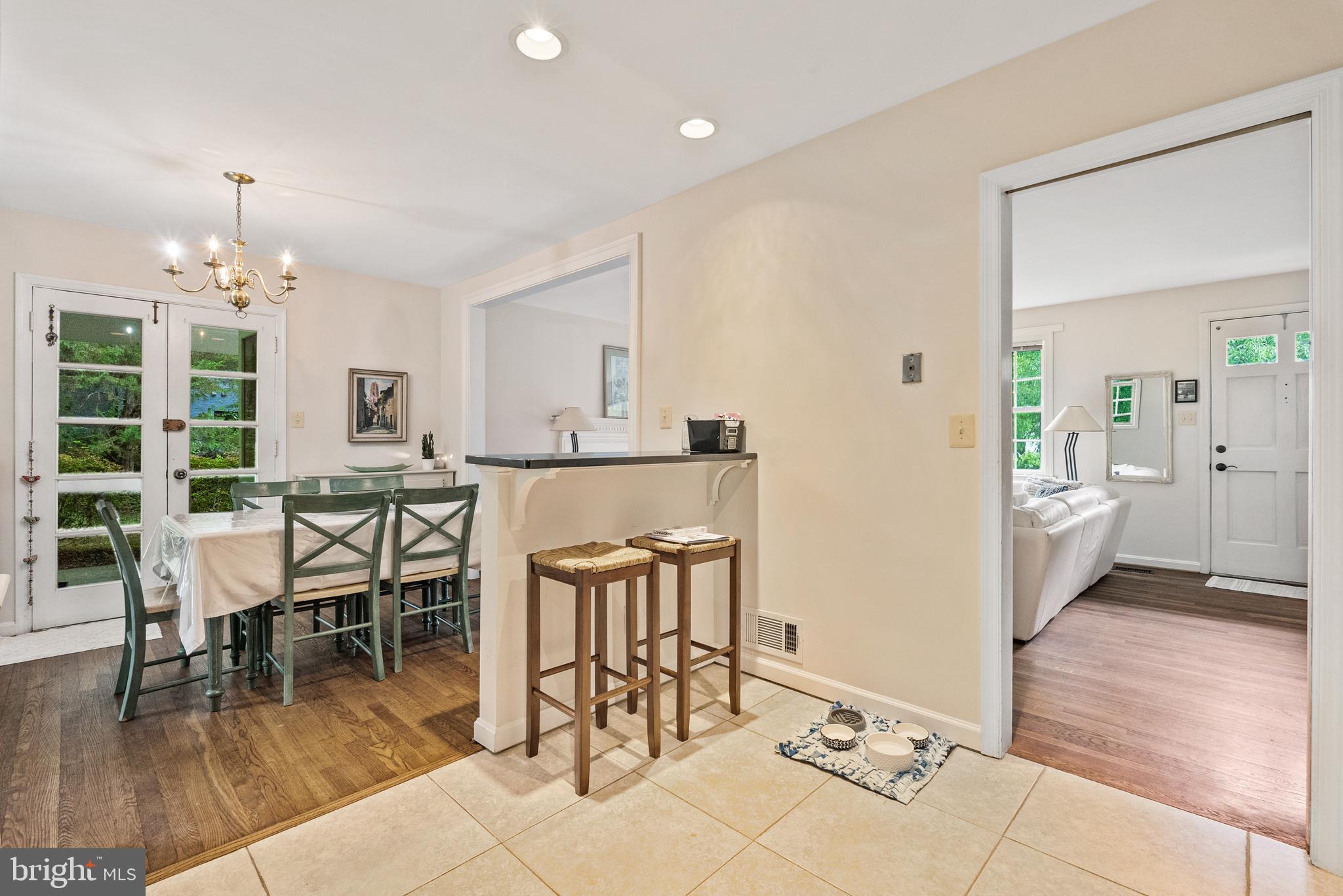 HANSBOROUGH - Residential Lease