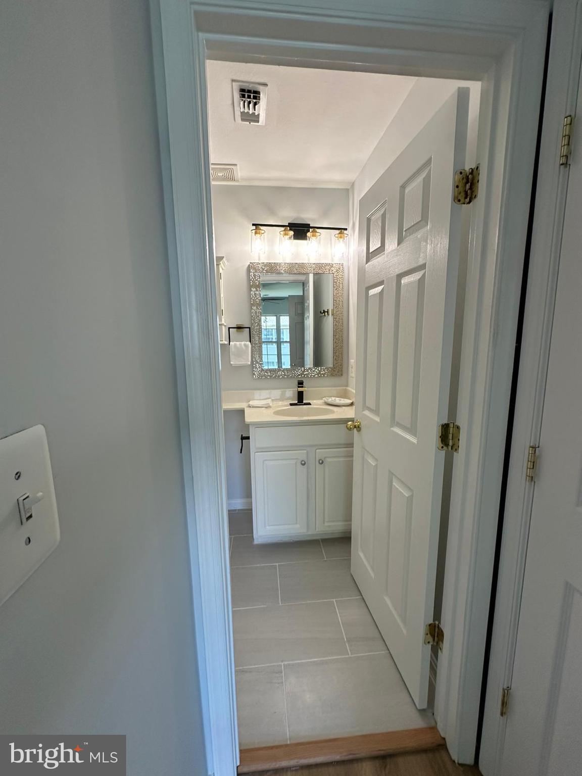 PARKSIDE AT ASHBURN - Residential