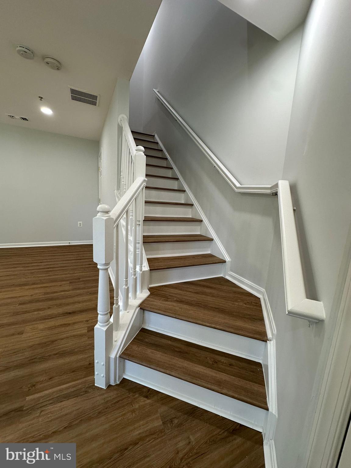 PARKSIDE AT ASHBURN - Residential