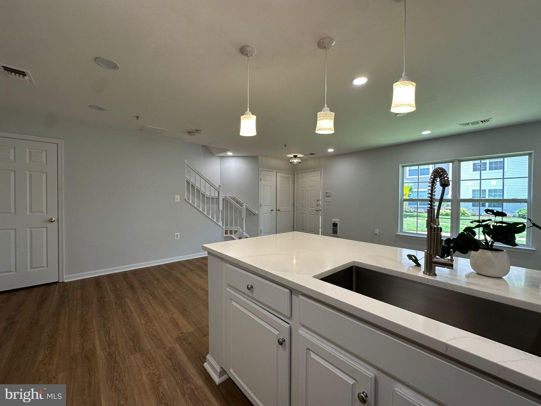 PARKSIDE AT ASHBURN - Residential