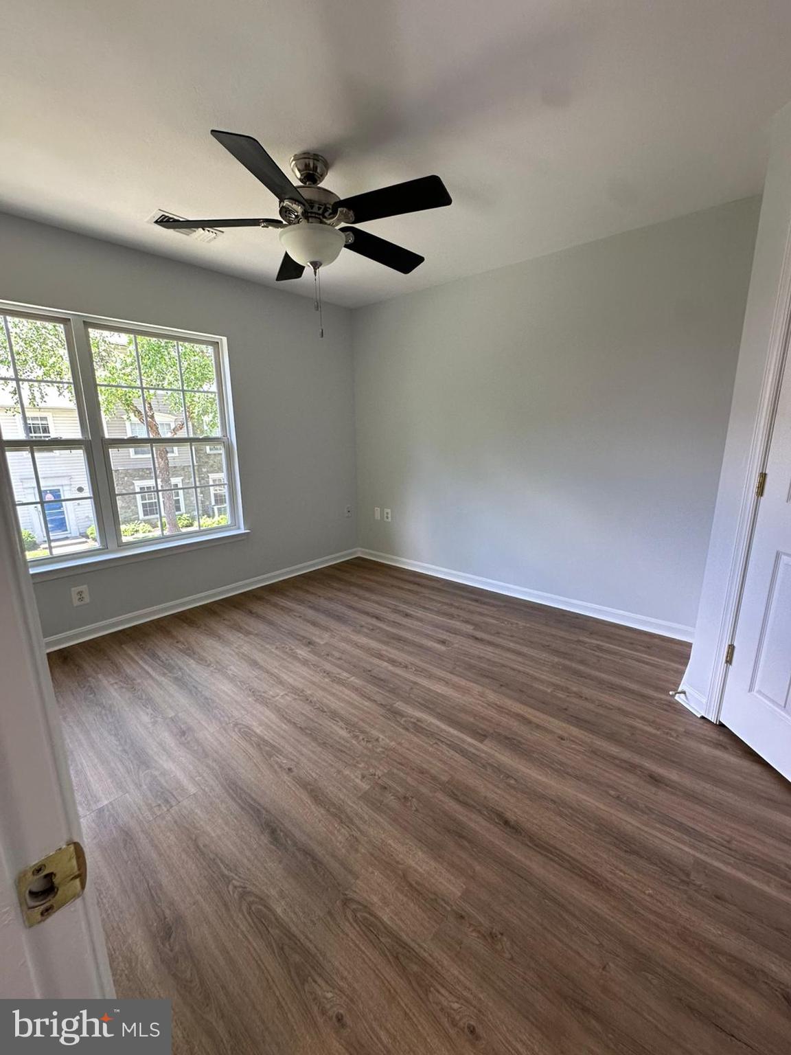 PARKSIDE AT ASHBURN - Residential