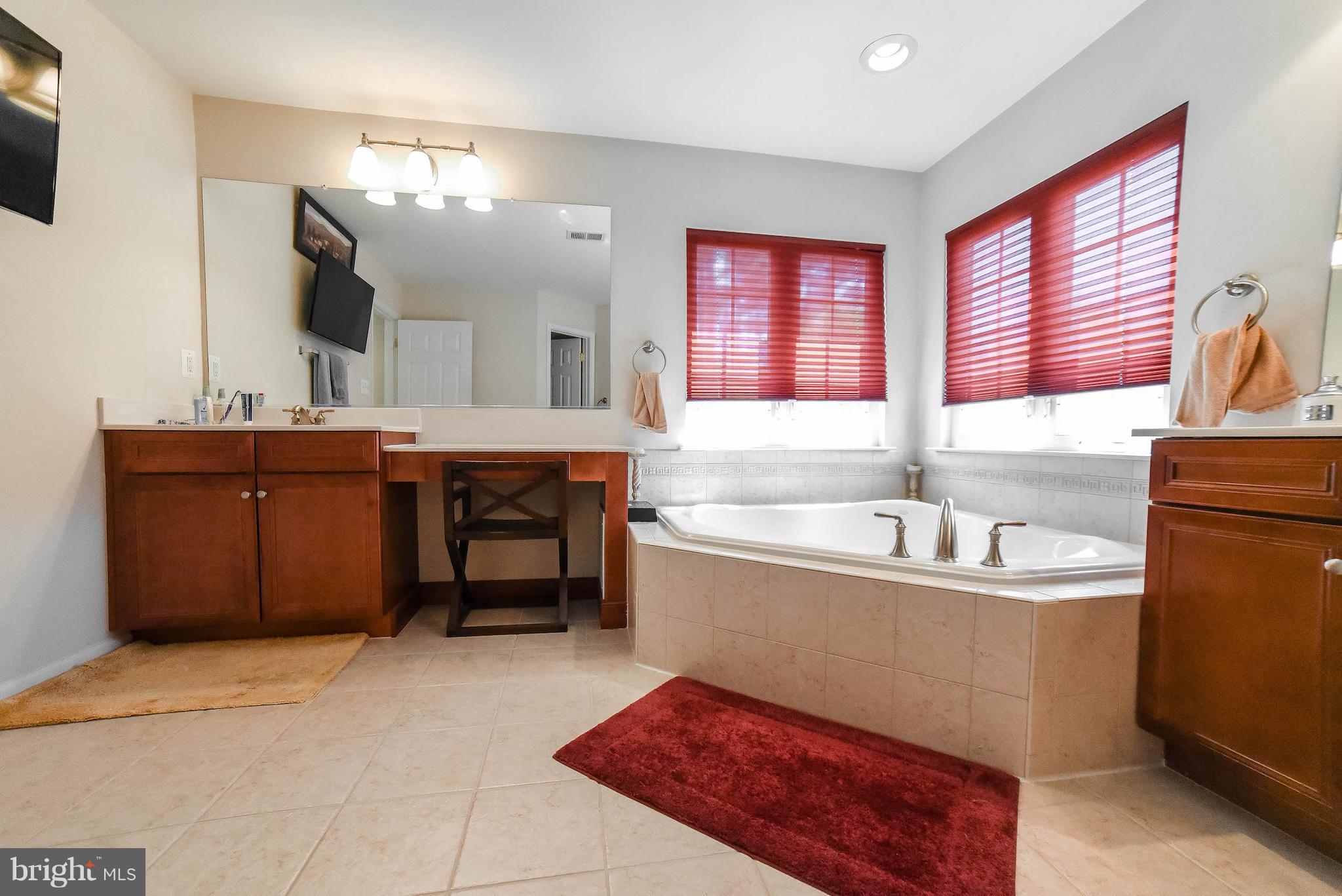 DAHLIA PARK OF WILDEWOOD - Residential